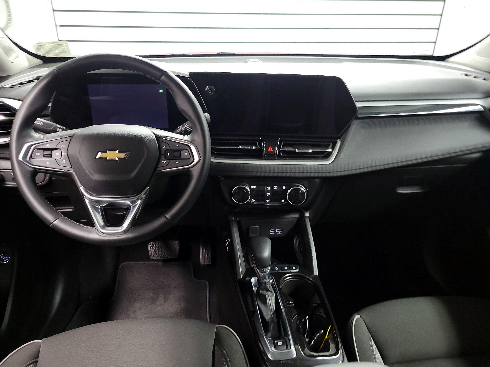 Thumbnail: 2024 Chevrolet TrailBlazer - 9