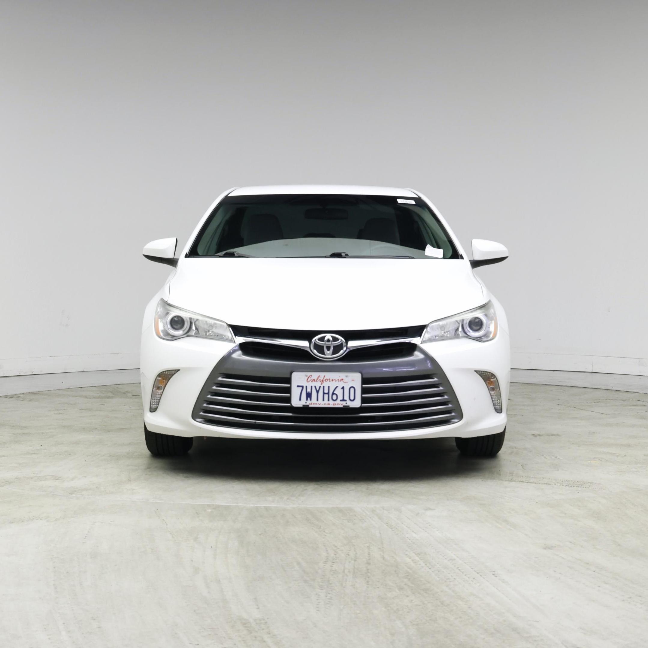 Thumbnail: 2017 Toyota Camry - 5