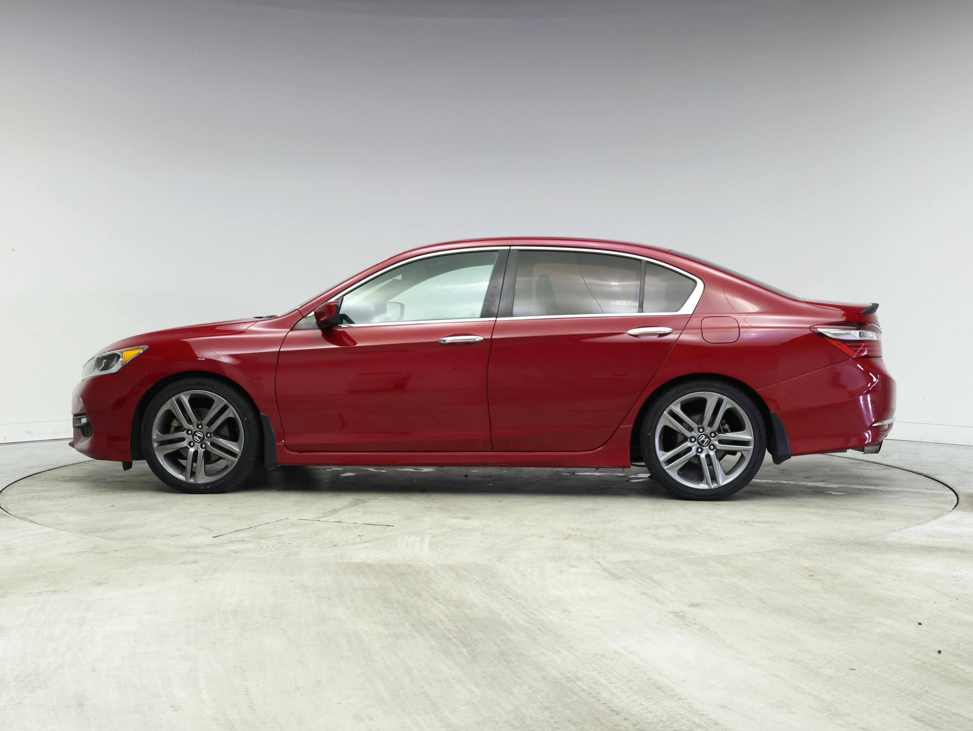 Thumbnail: 2017 Honda Accord - 3