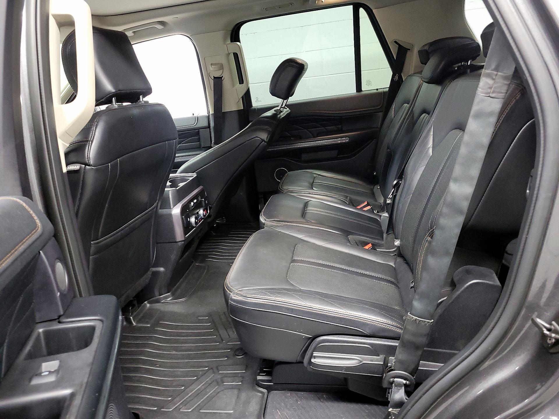 Thumbnail: 2019 Ford Expedition - 18