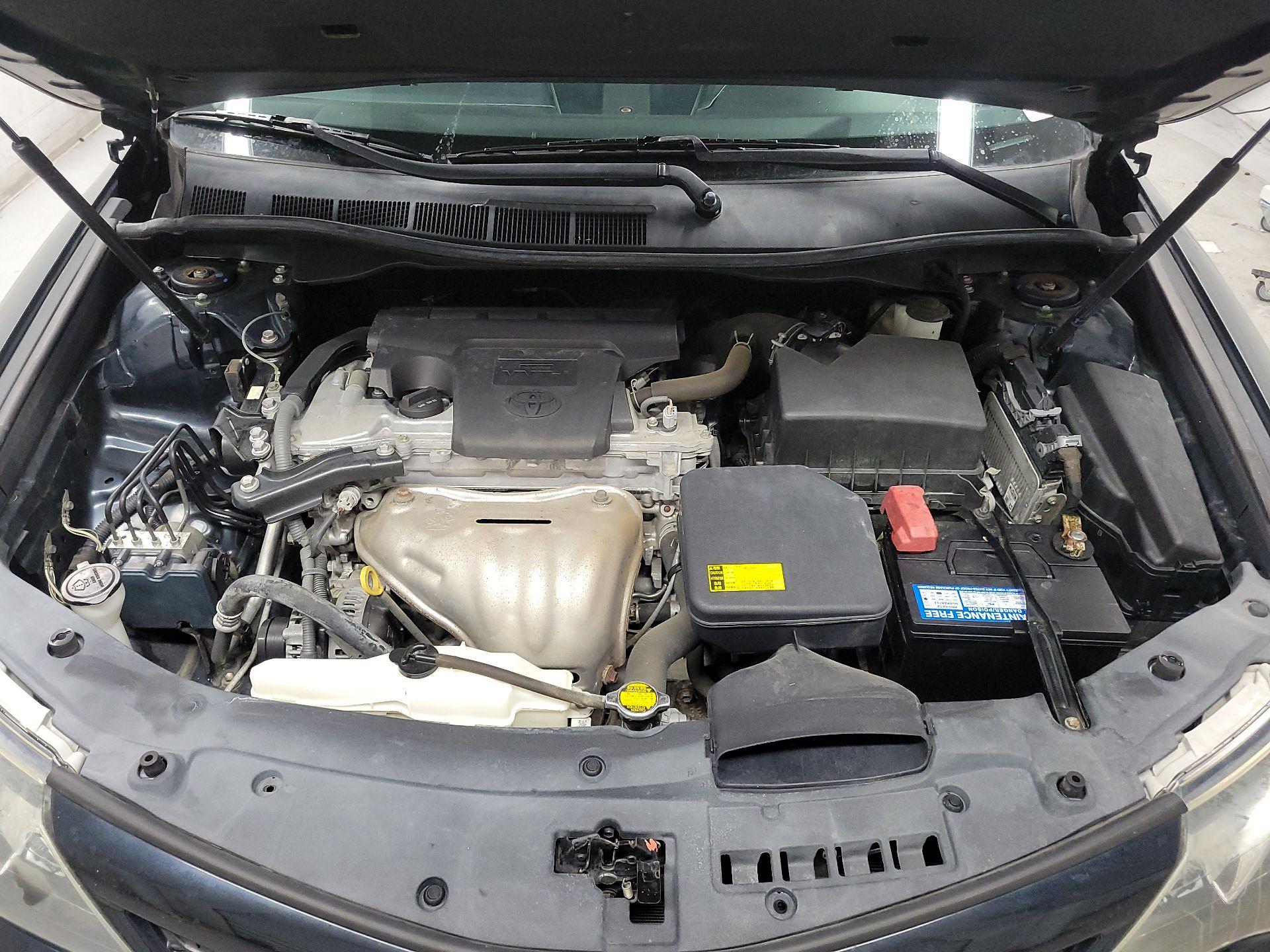 Thumbnail: 2014 Toyota Camry - 19