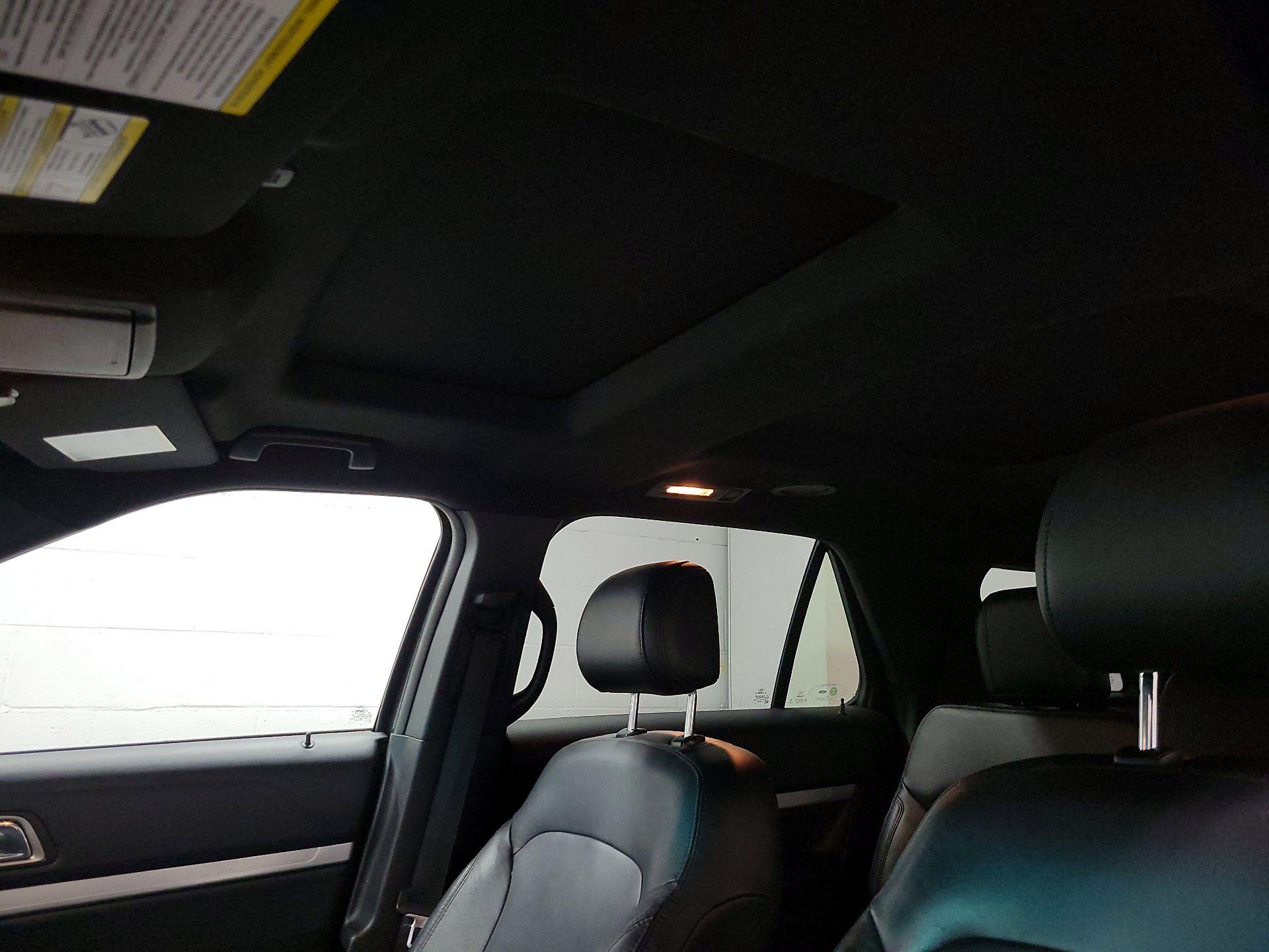 Thumbnail: 2016 Ford Explorer - 18