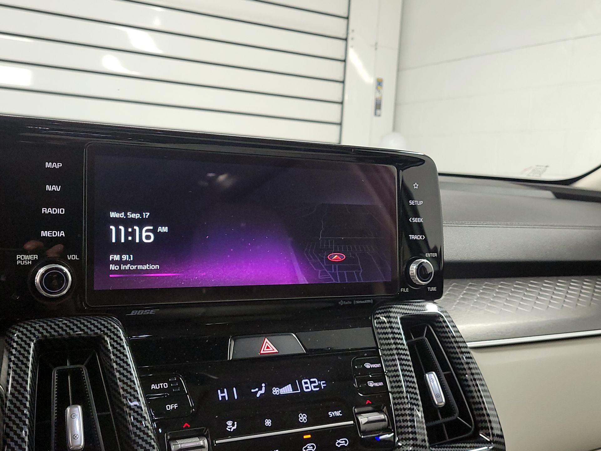 Thumbnail: 2023 Kia Sorento - 15