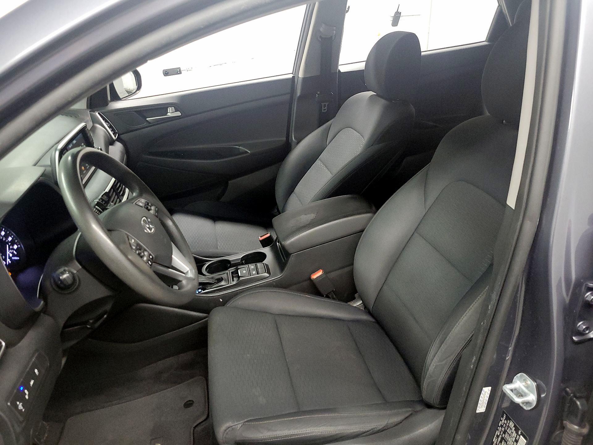 Thumbnail: 2019 Hyundai Tucson - 11