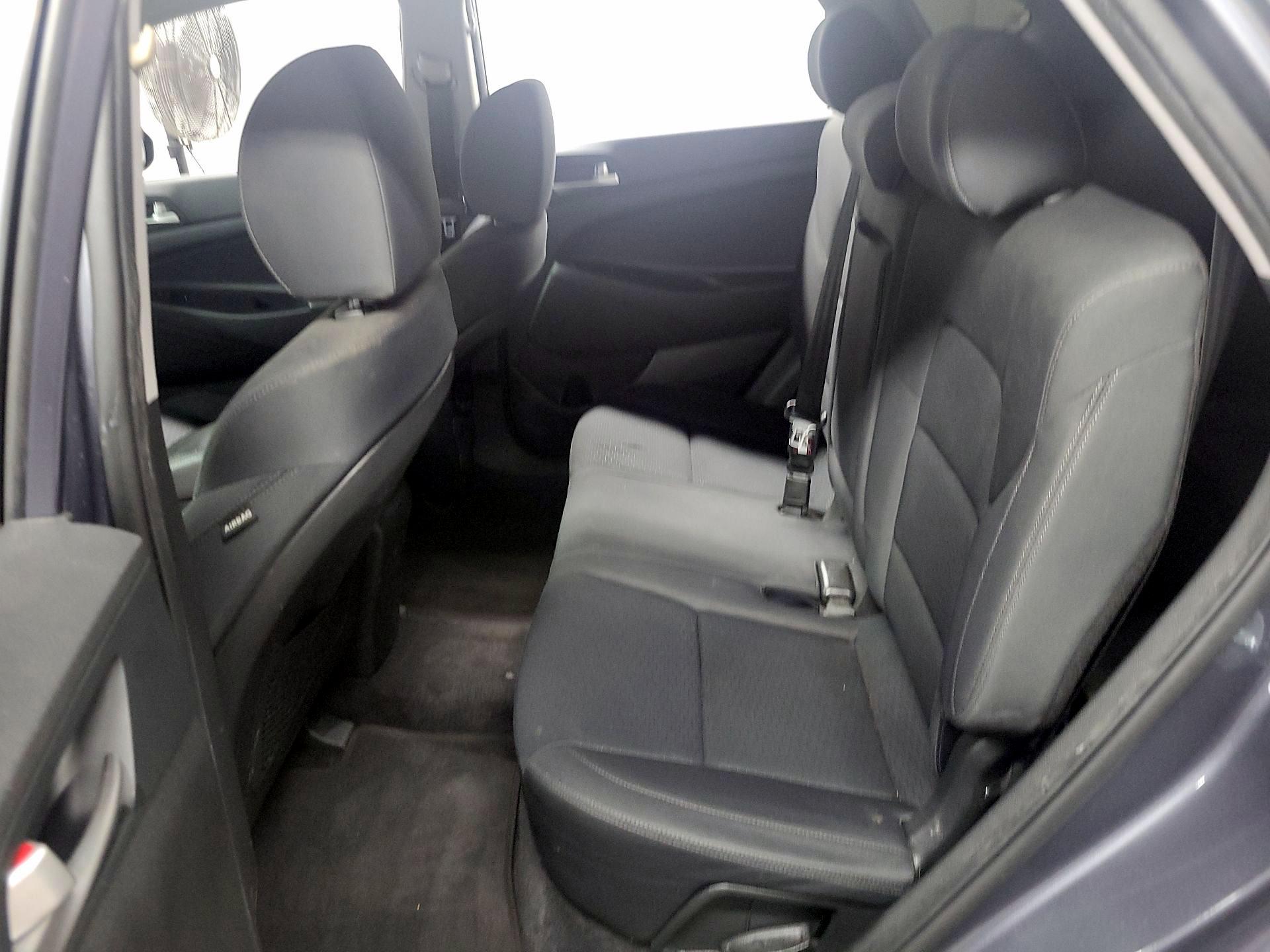 Thumbnail: 2019 Hyundai Tucson - 16
