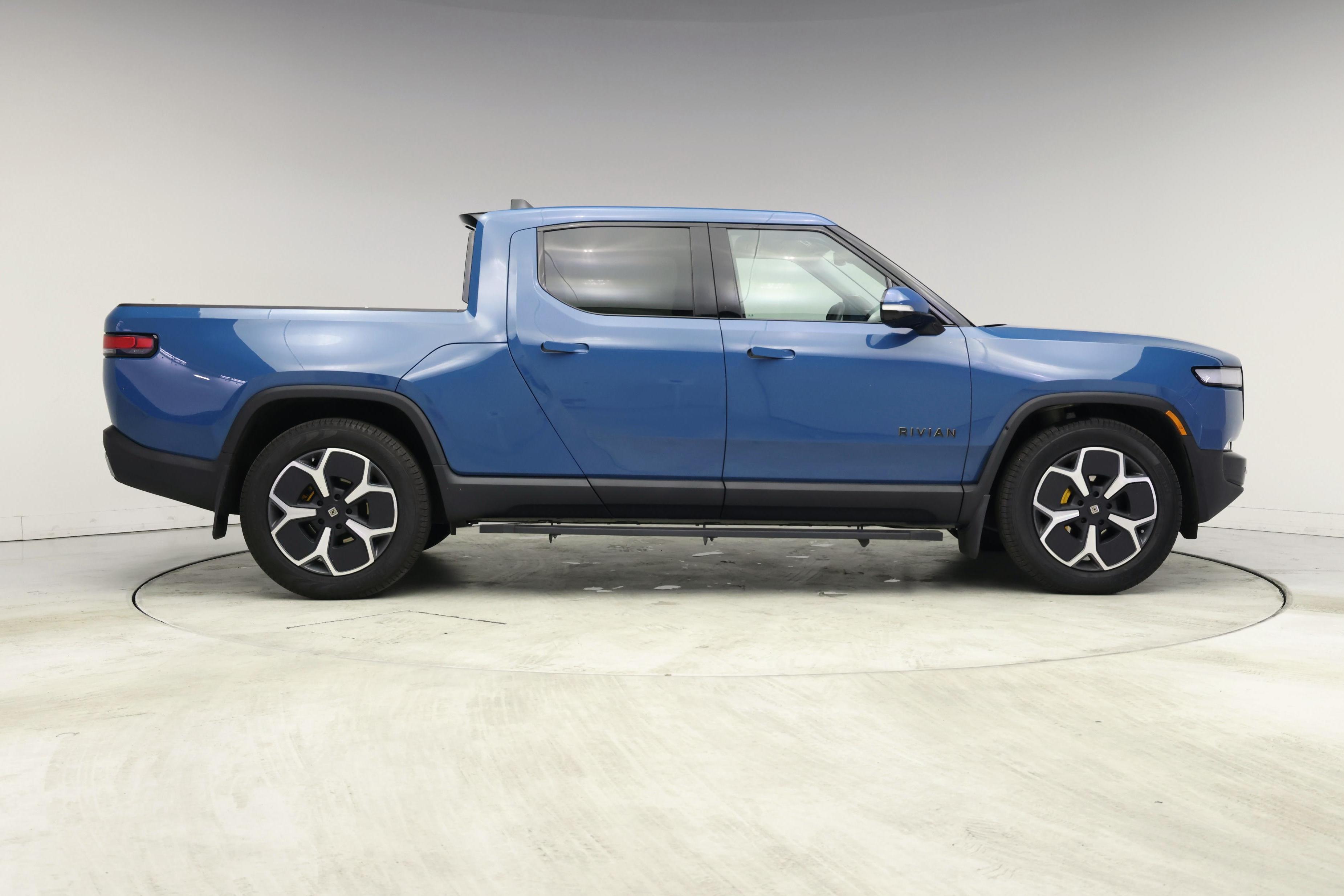 Thumbnail: 2022 Rivian R1T - 7