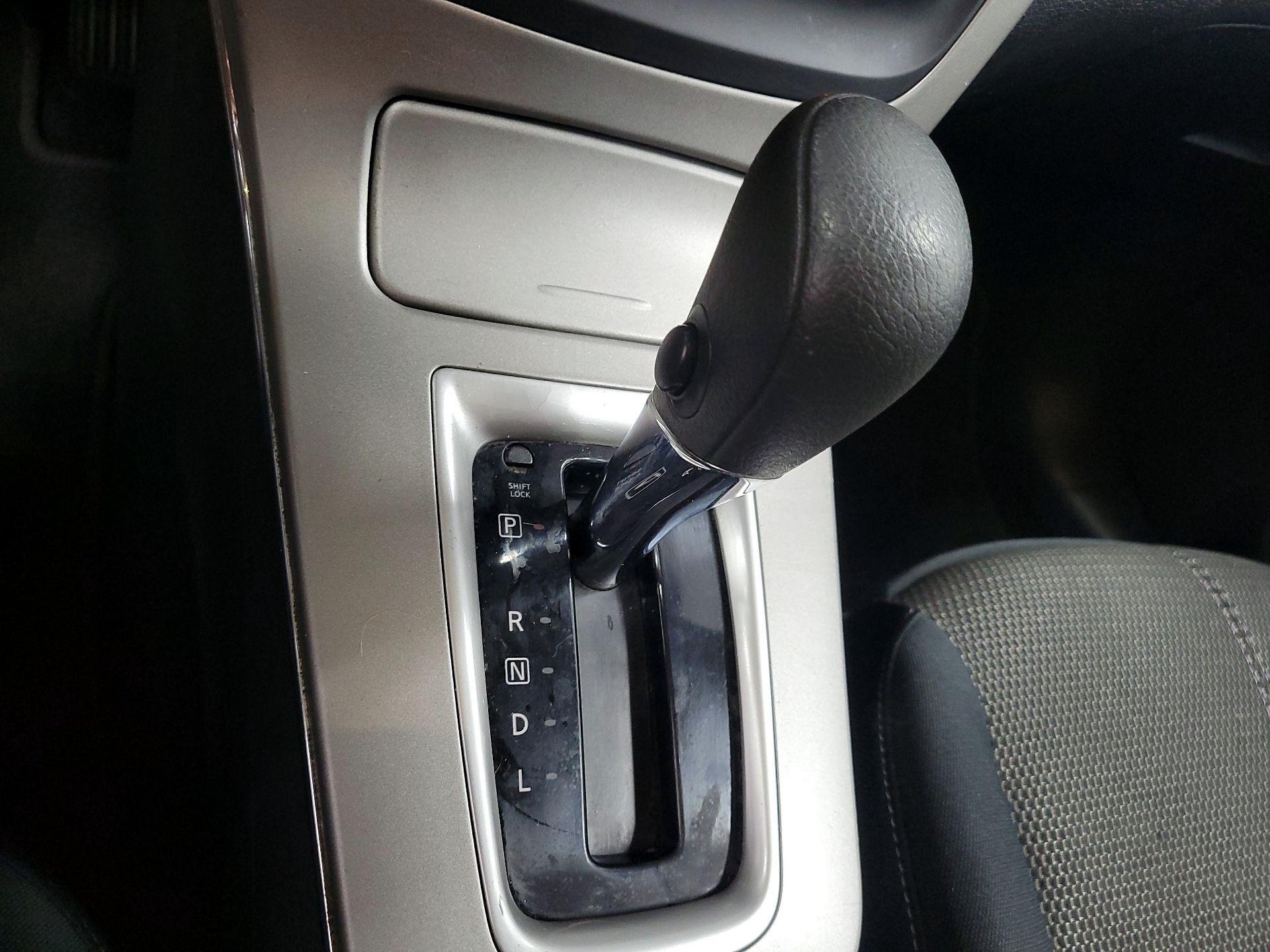 Thumbnail: 2015 Nissan Sentra - 15