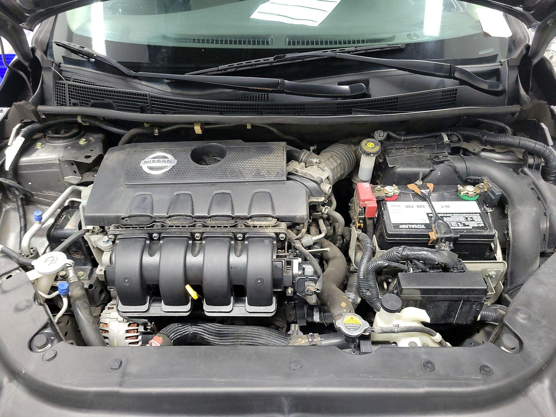 Thumbnail: 2015 Nissan Sentra - 18