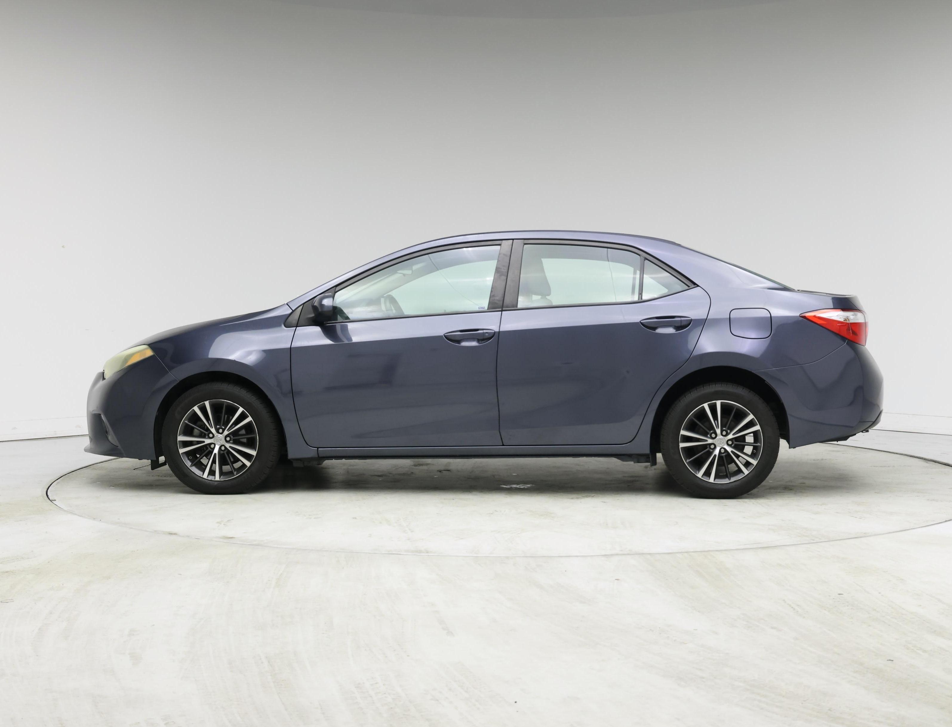 Thumbnail: 2016 Toyota Corolla - 3