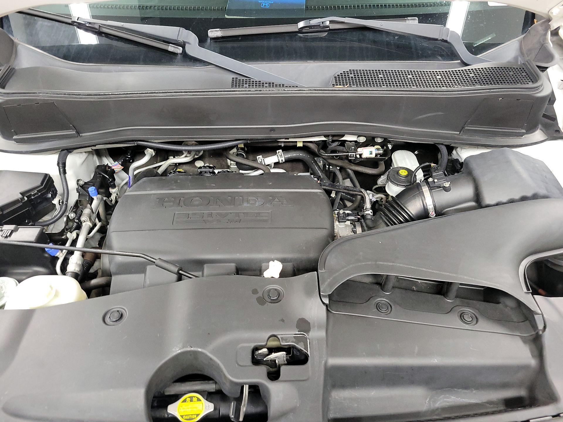 Thumbnail: 2014 Honda Pilot - 19