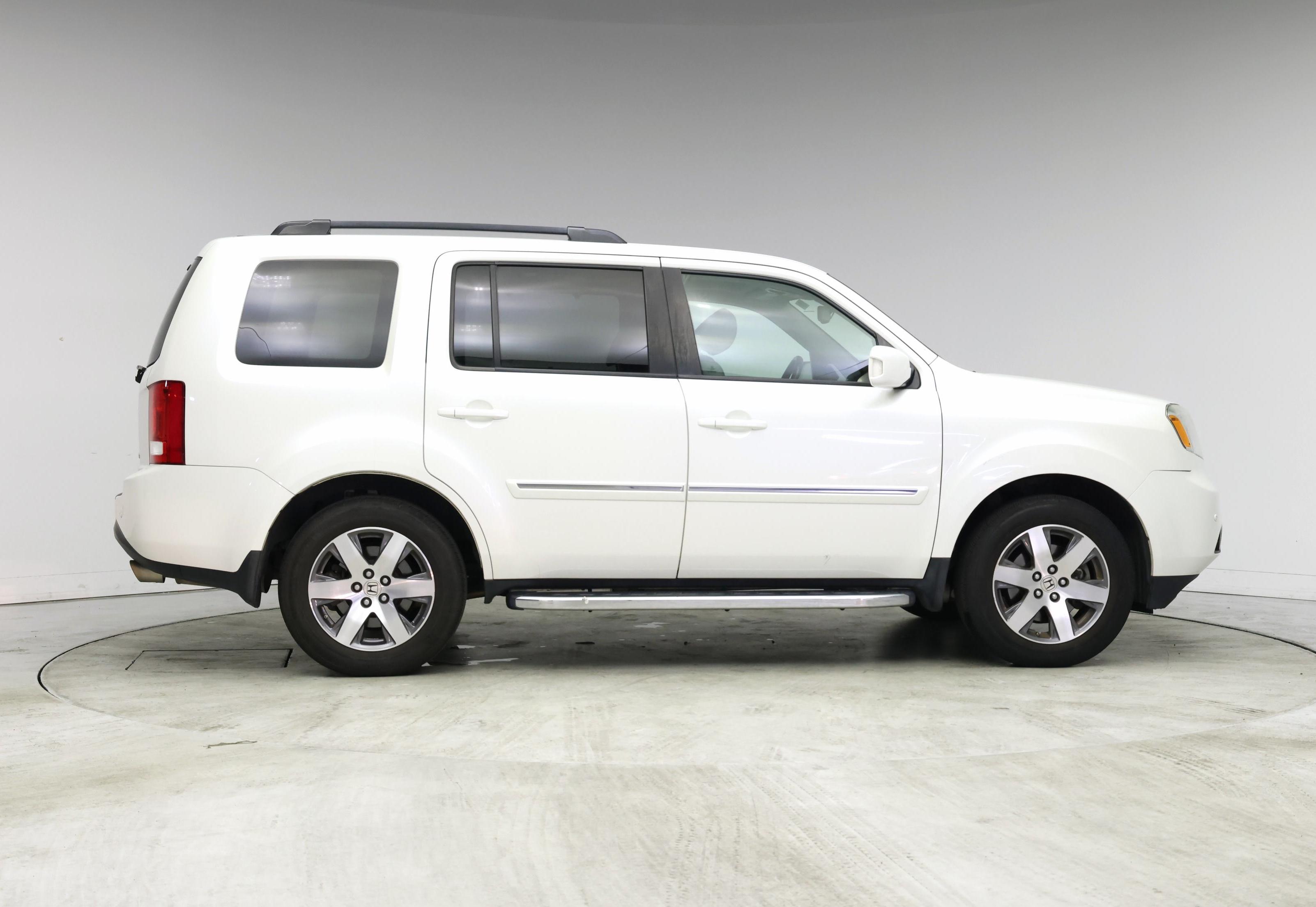 Thumbnail: 2014 Honda Pilot - 7