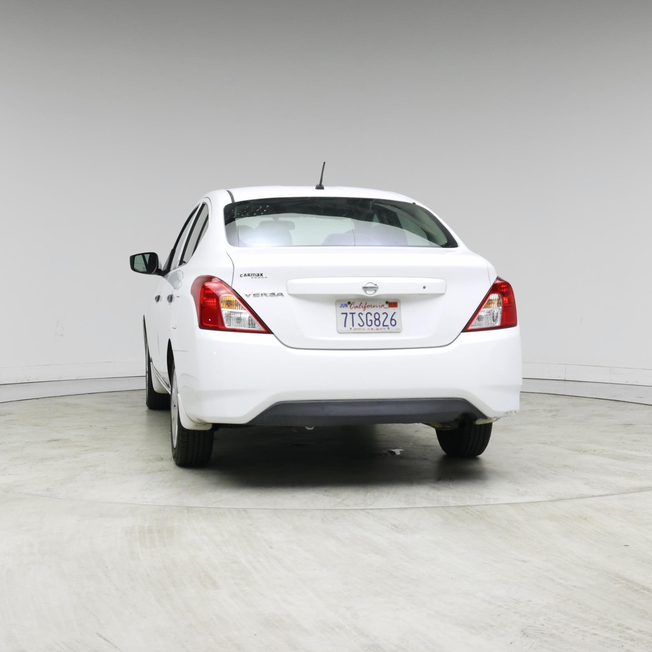 Thumbnail: 2016 Nissan Versa - 6
