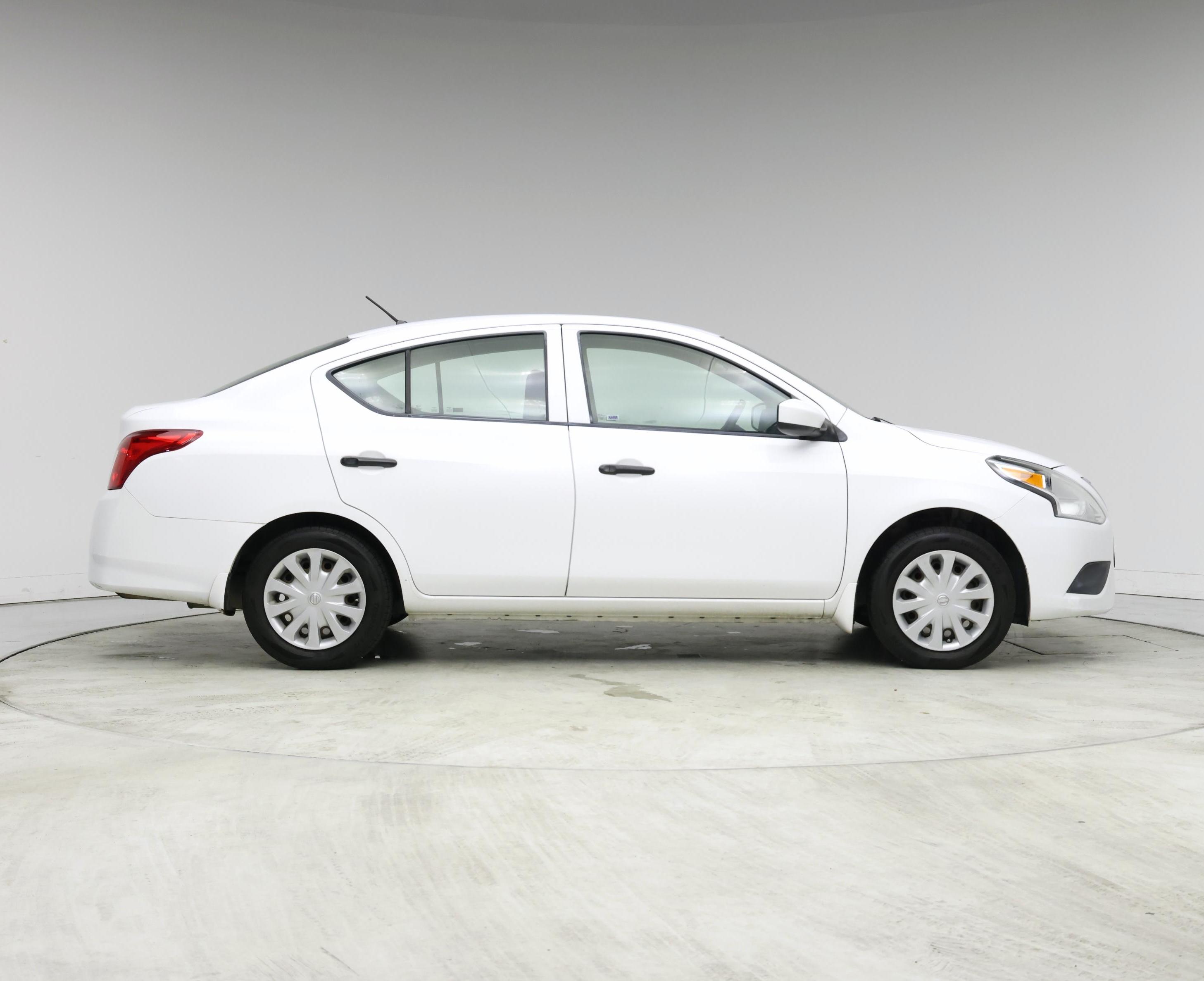 Thumbnail: 2016 Nissan Versa - 7