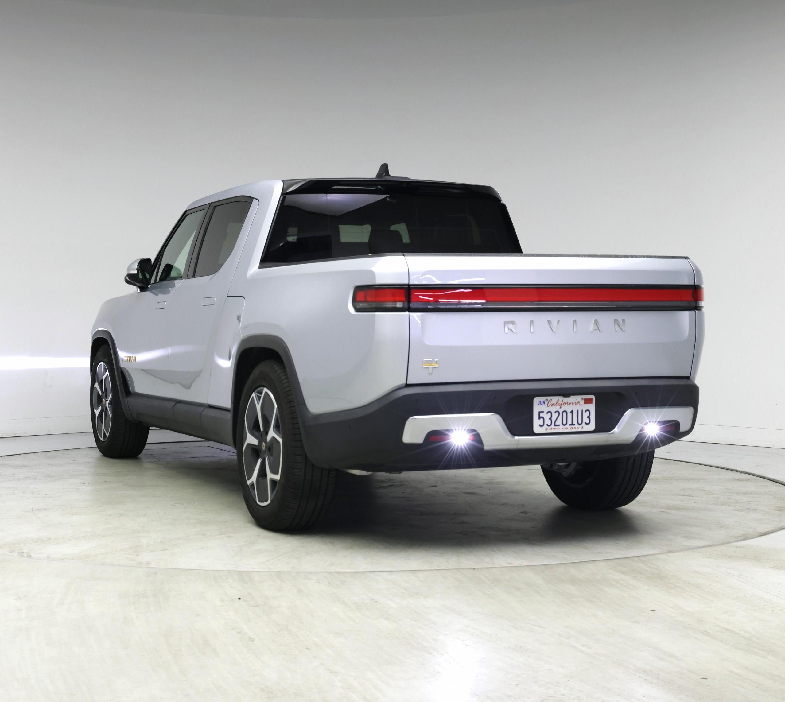 Thumbnail: 2023 Rivian R1T - 2