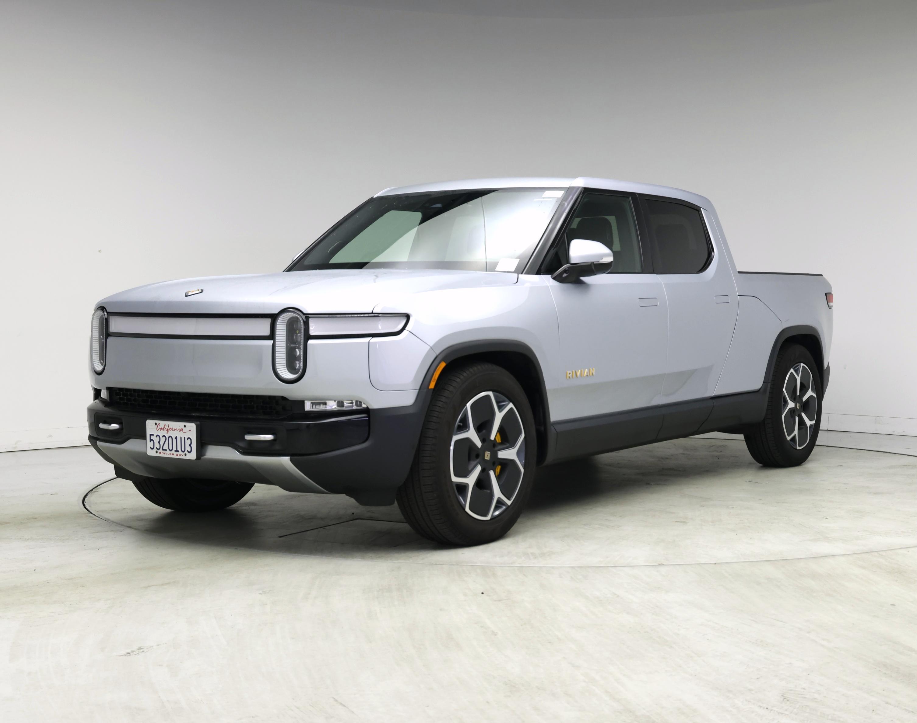 Thumbnail: 2023 Rivian R1T - 4