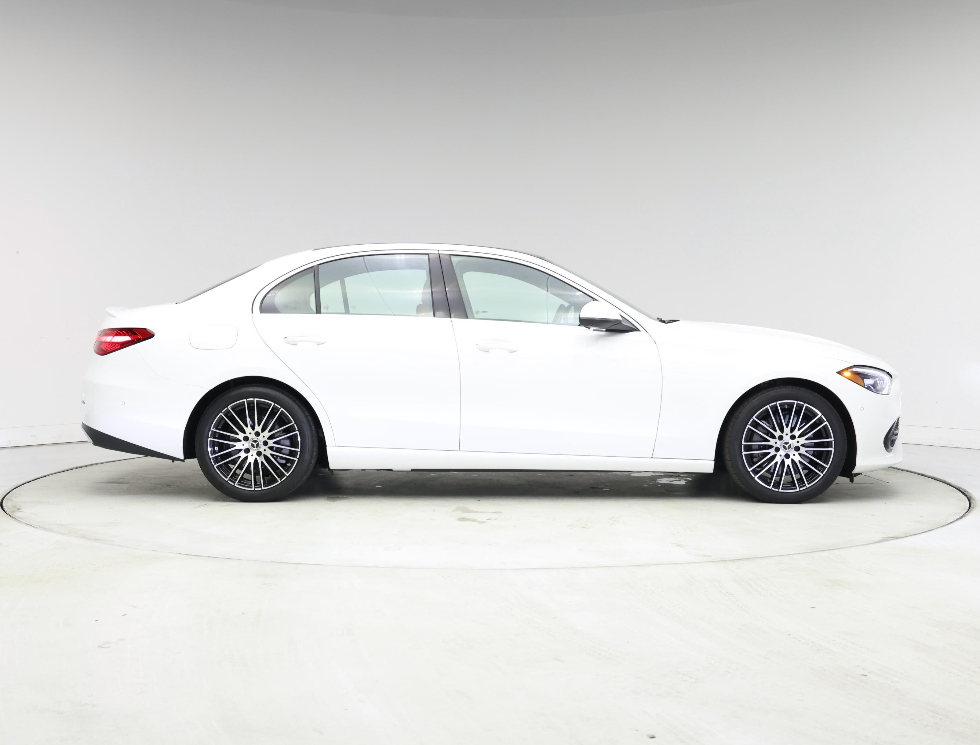 Thumbnail: 2023 Mercedes-Benz C-Class - 7