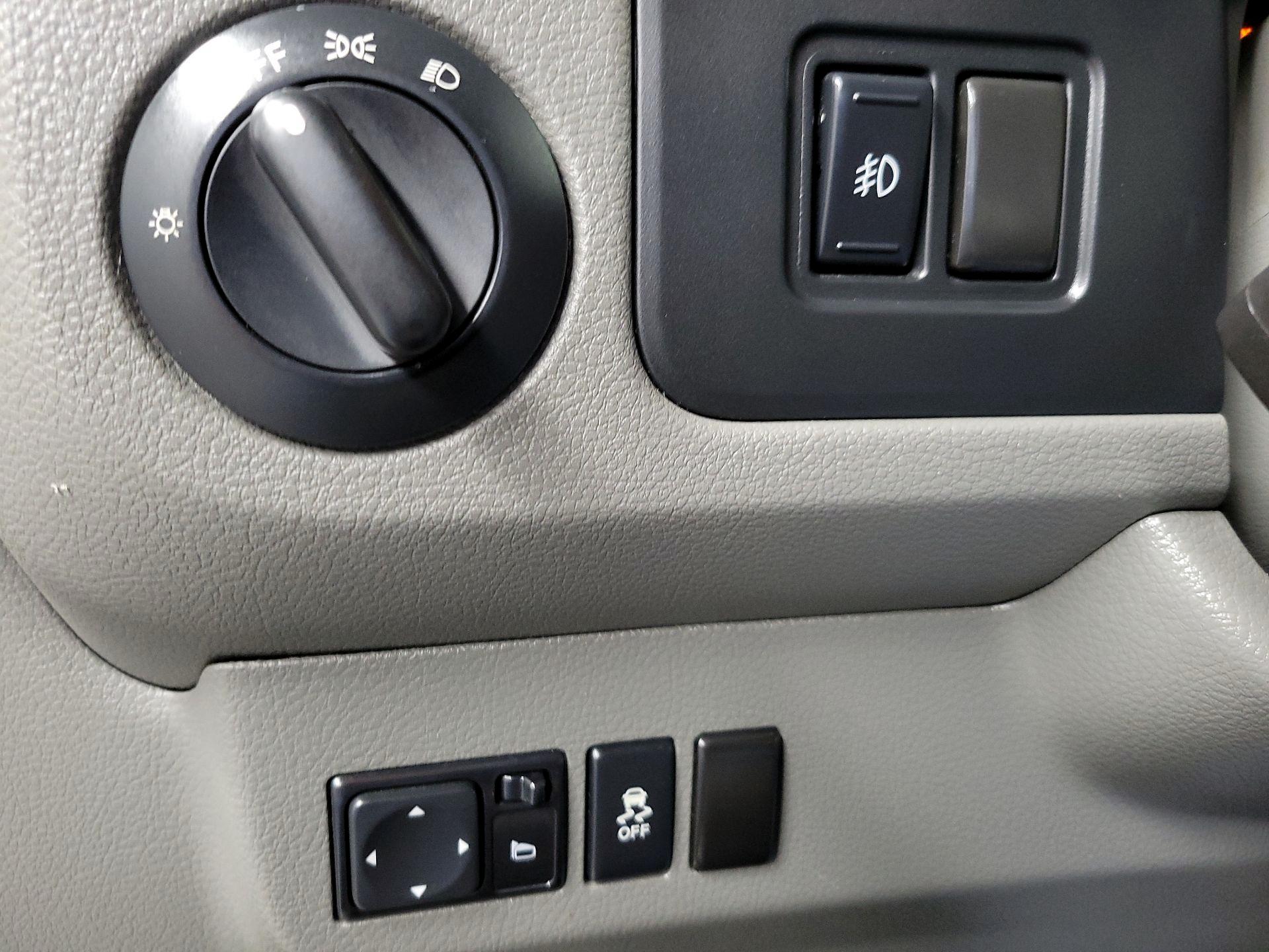 Thumbnail: 2017 Nissan NV - 13