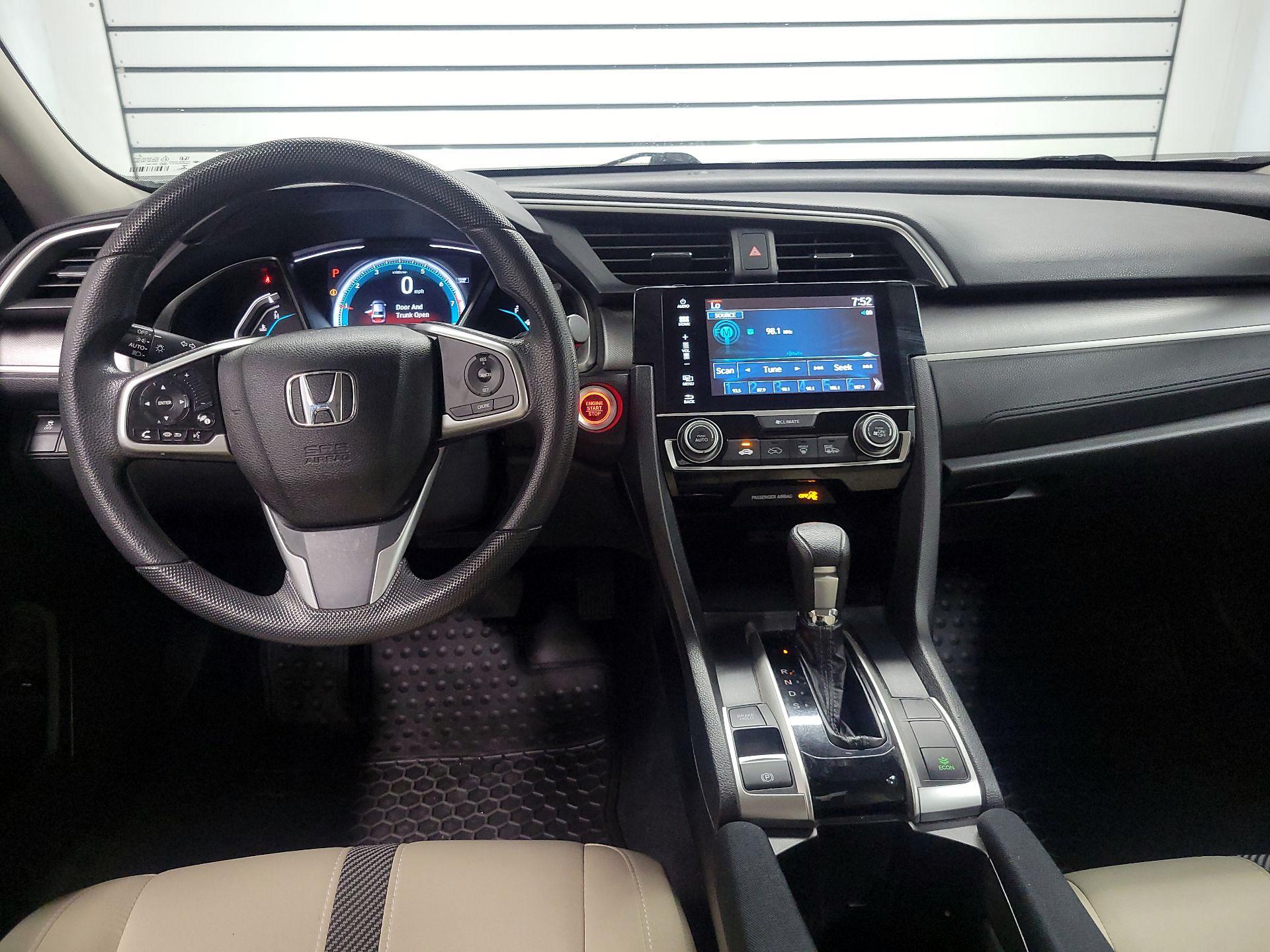 Thumbnail: 2017 Honda Civic - 9
