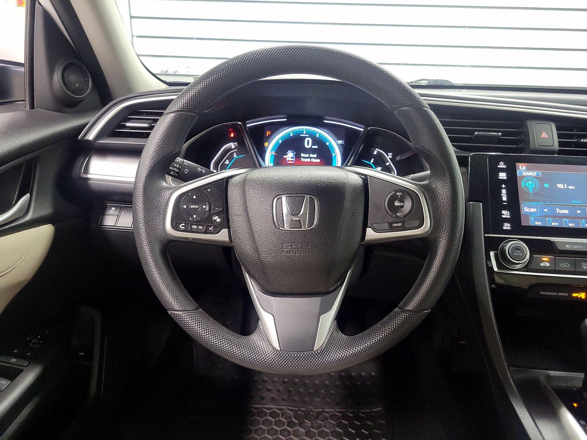 Thumbnail: 2017 Honda Civic - 10