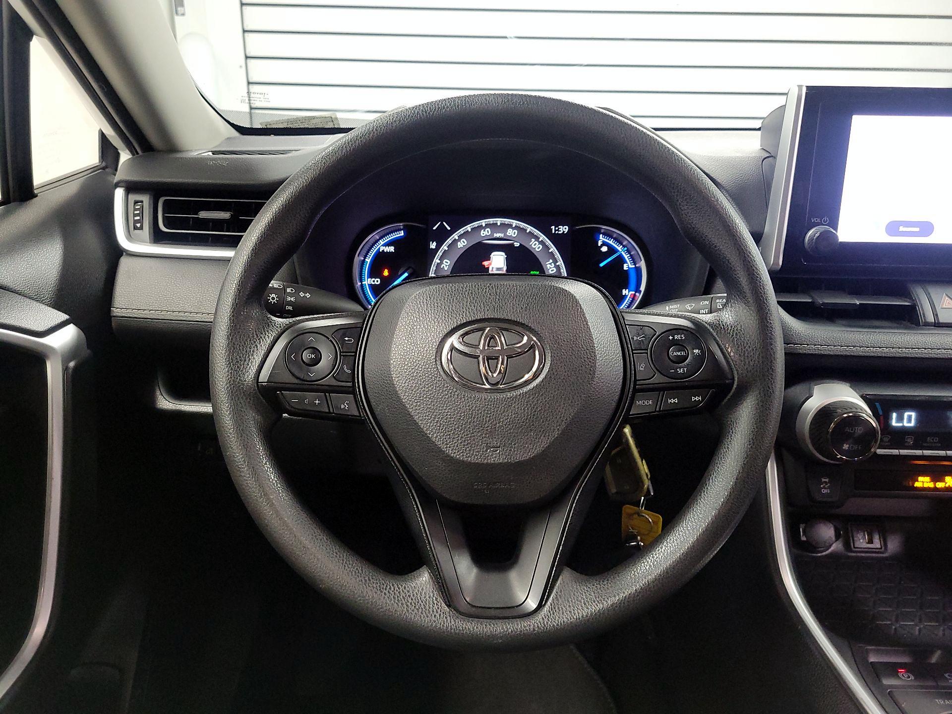 Thumbnail: 2023 Toyota RAV4 - 10