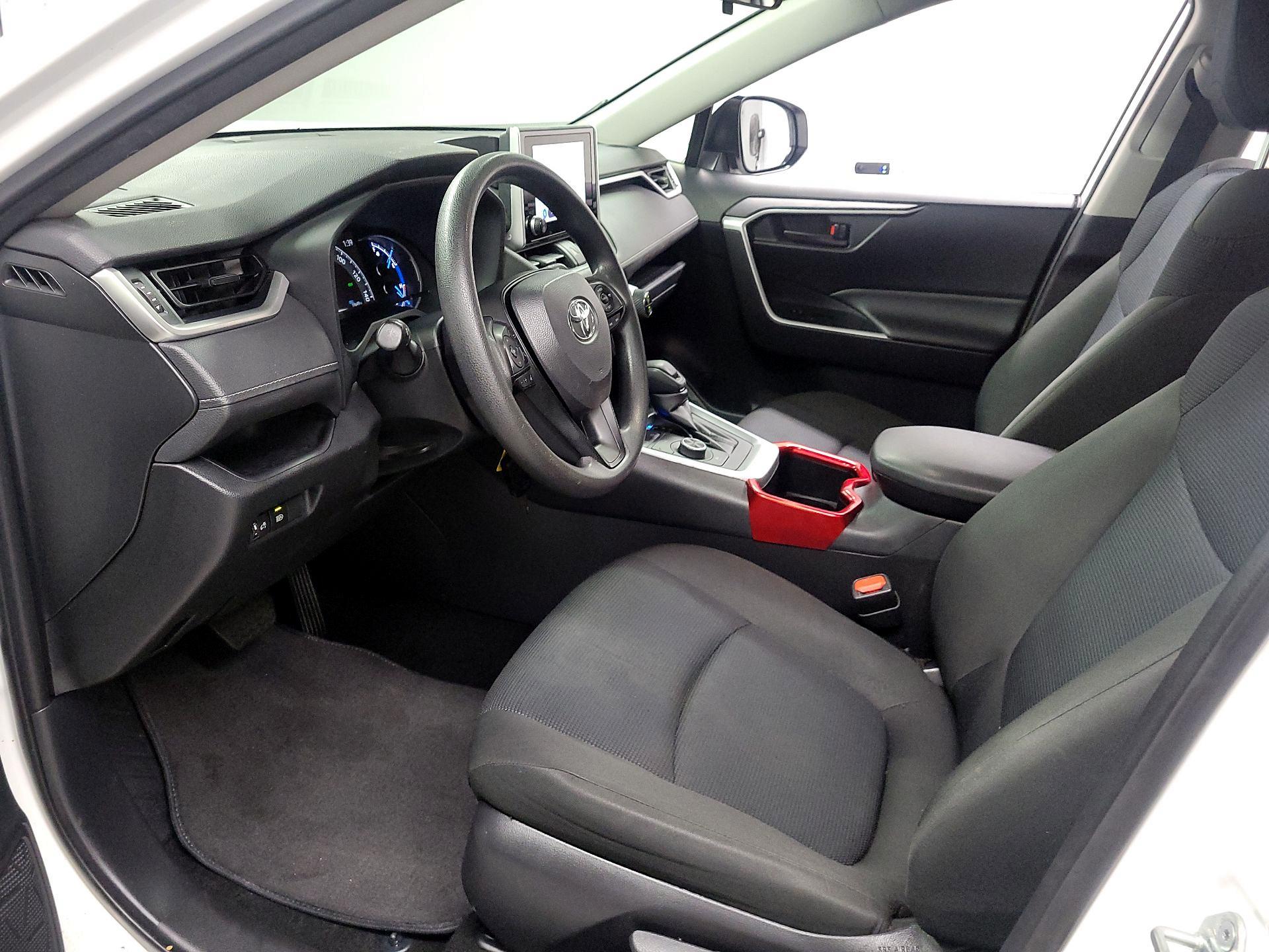 Thumbnail: 2023 Toyota RAV4 - 11