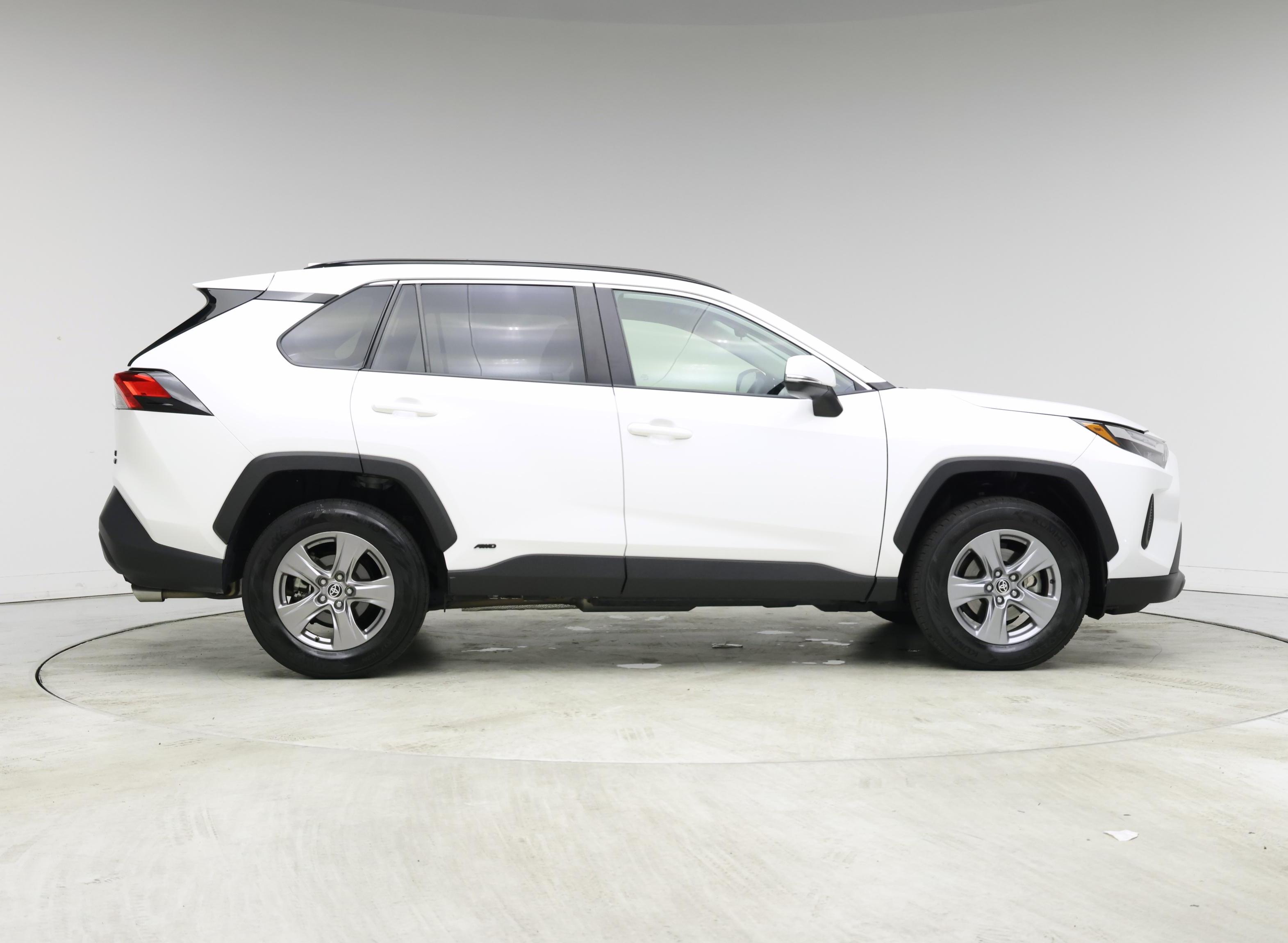 Thumbnail: 2023 Toyota RAV4 - 7