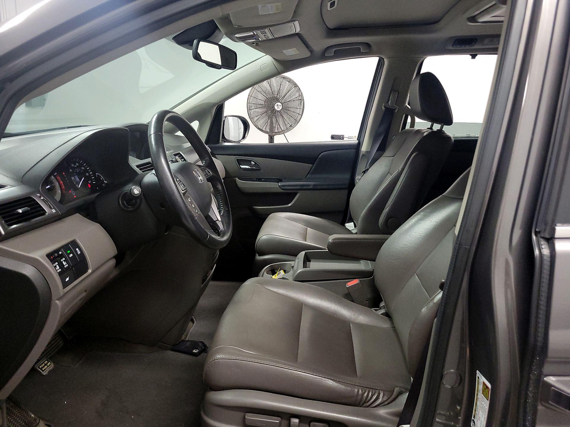 Thumbnail: 2014 Honda Odyssey - 11