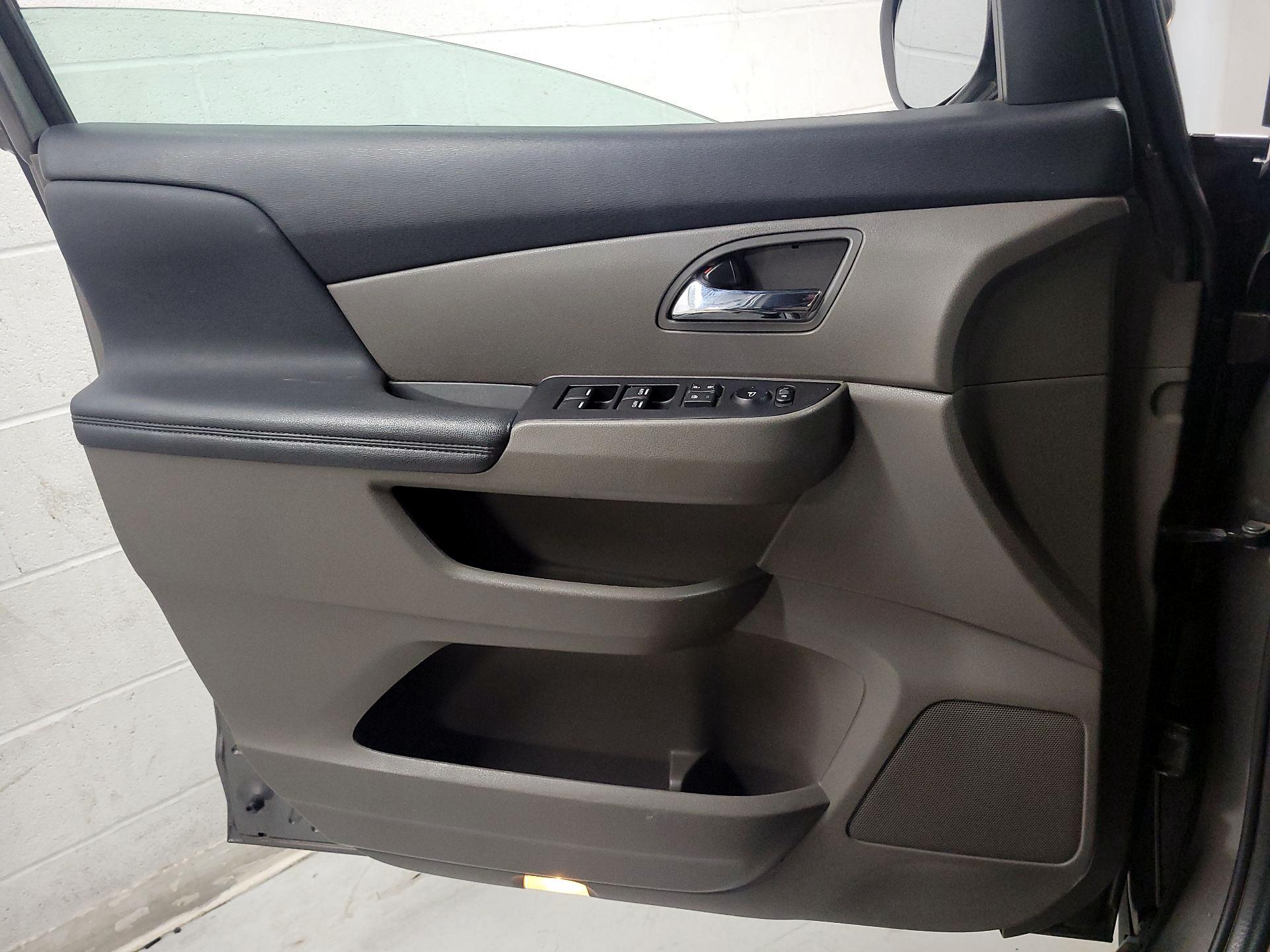 Thumbnail: 2014 Honda Odyssey - 12
