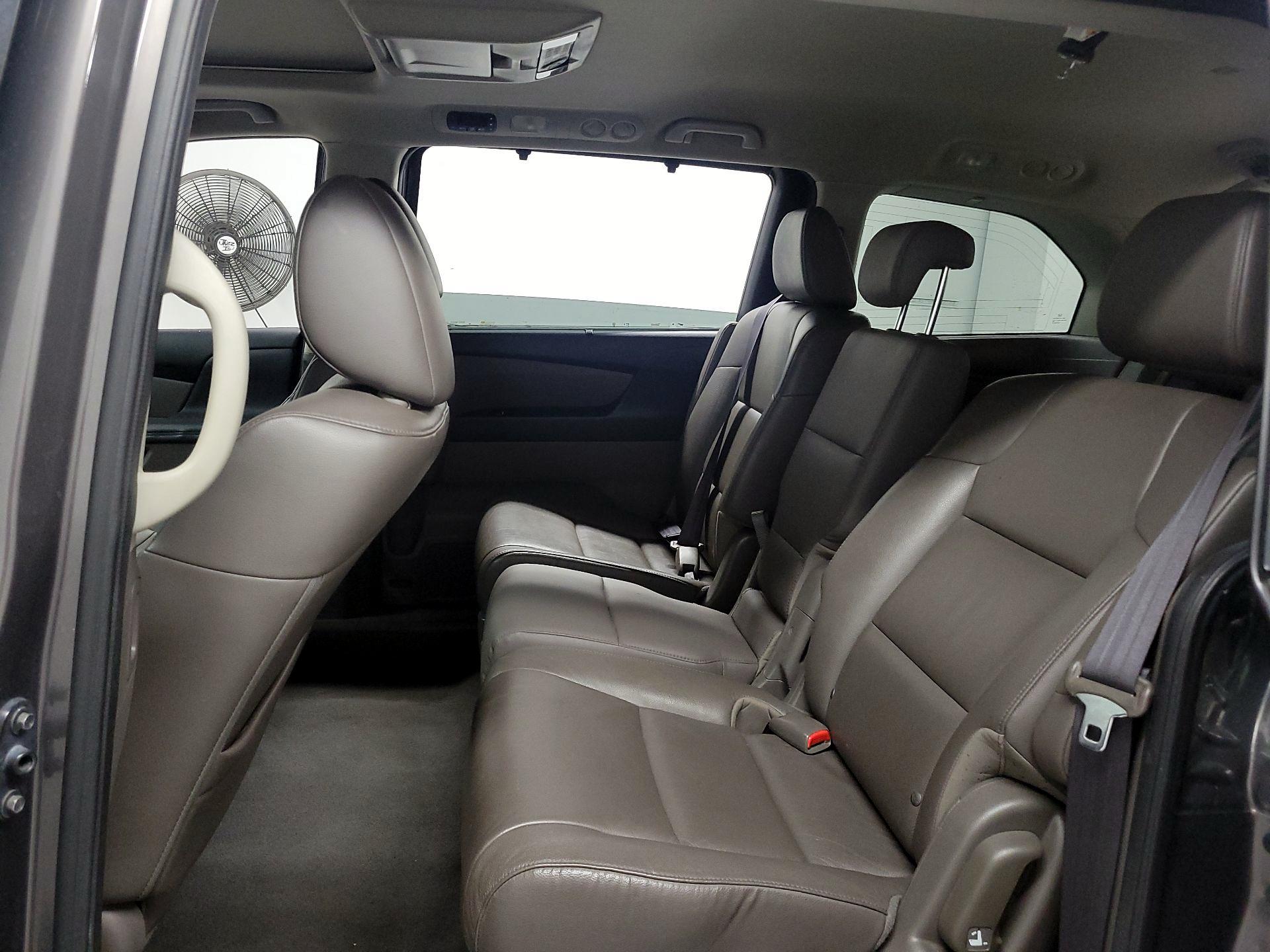 Thumbnail: 2014 Honda Odyssey - 17