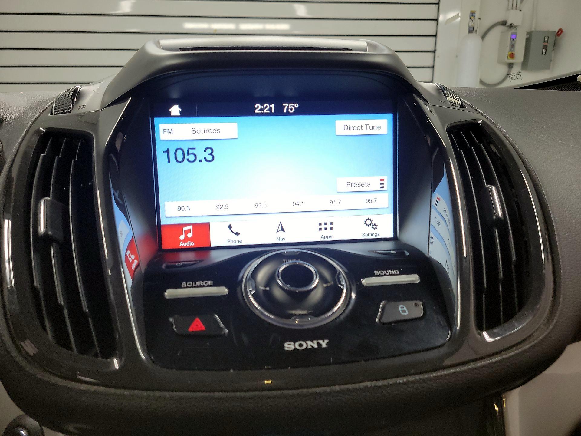 Thumbnail: 2016 Ford C-Max - 14