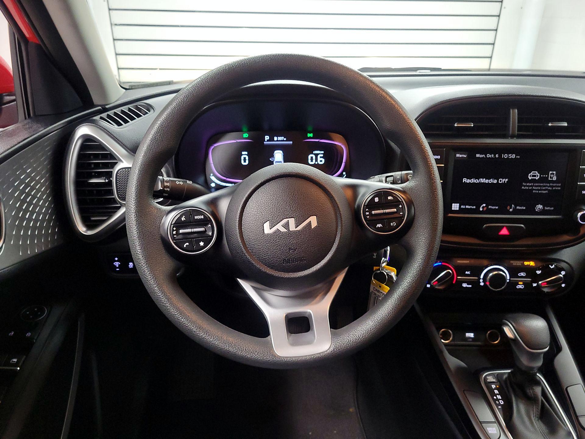 Thumbnail: 2023 Kia Soul - 10
