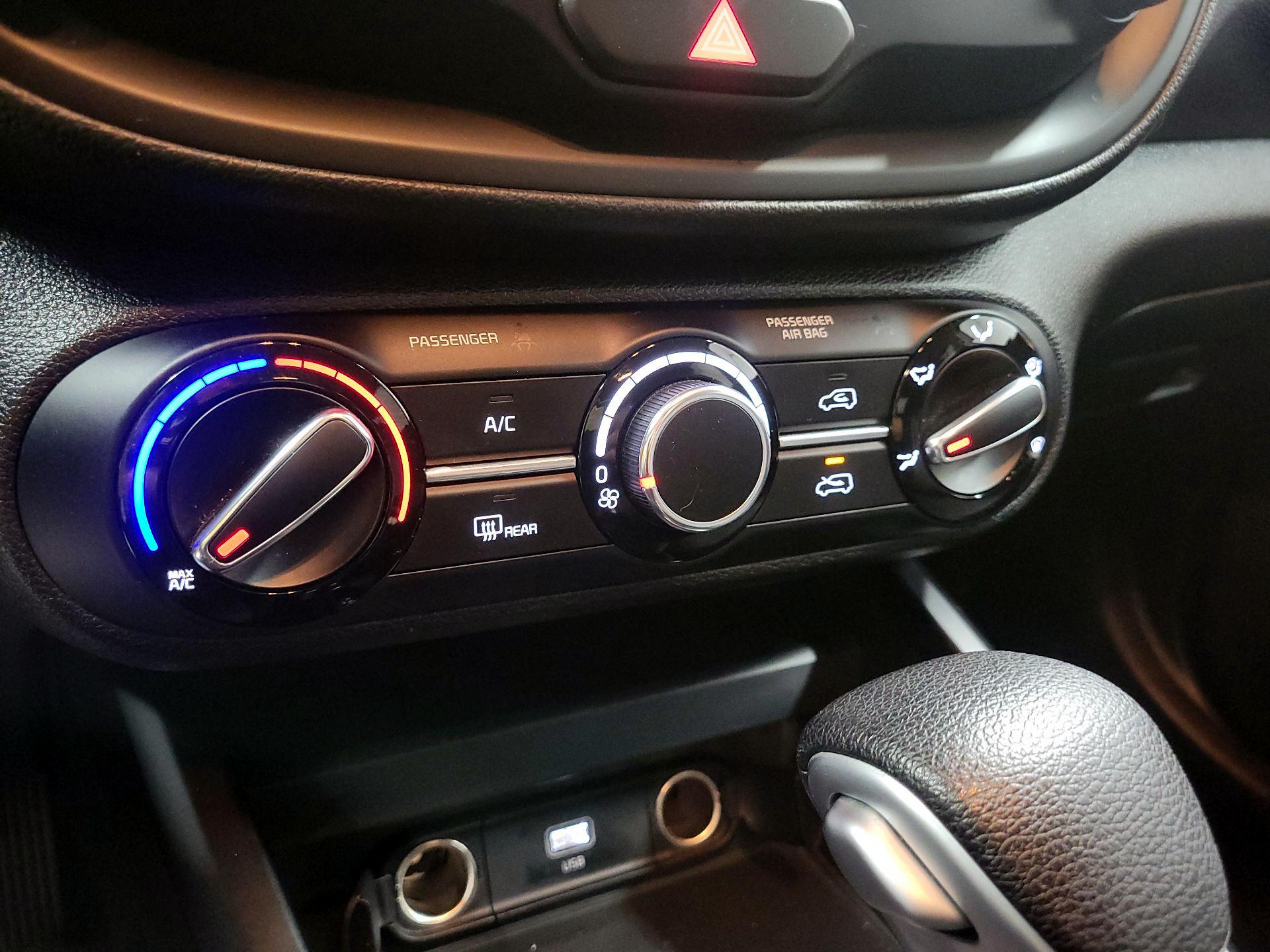 Thumbnail: 2023 Kia Soul - 14