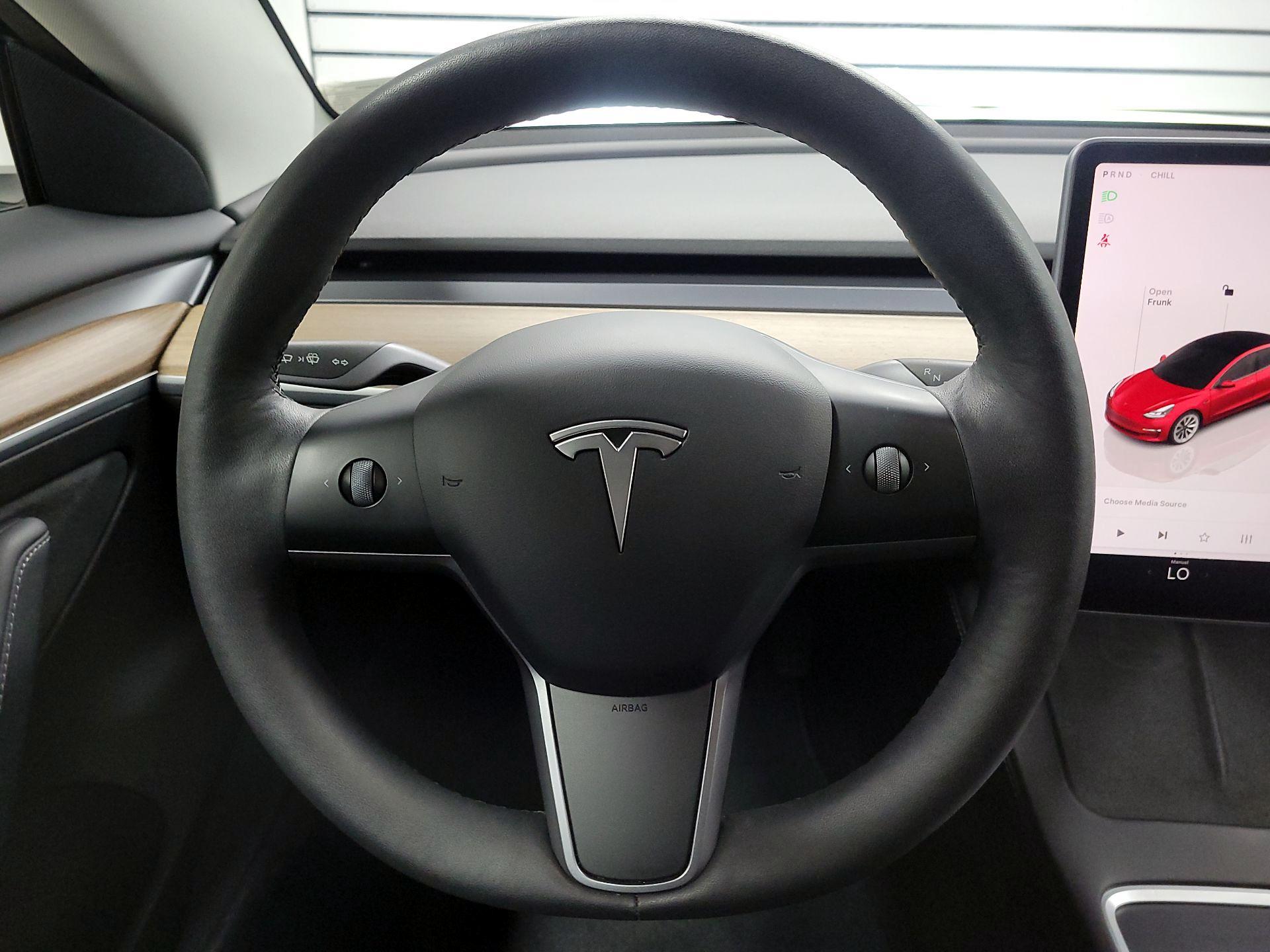 Thumbnail: 2022 Tesla Model 3 - 10