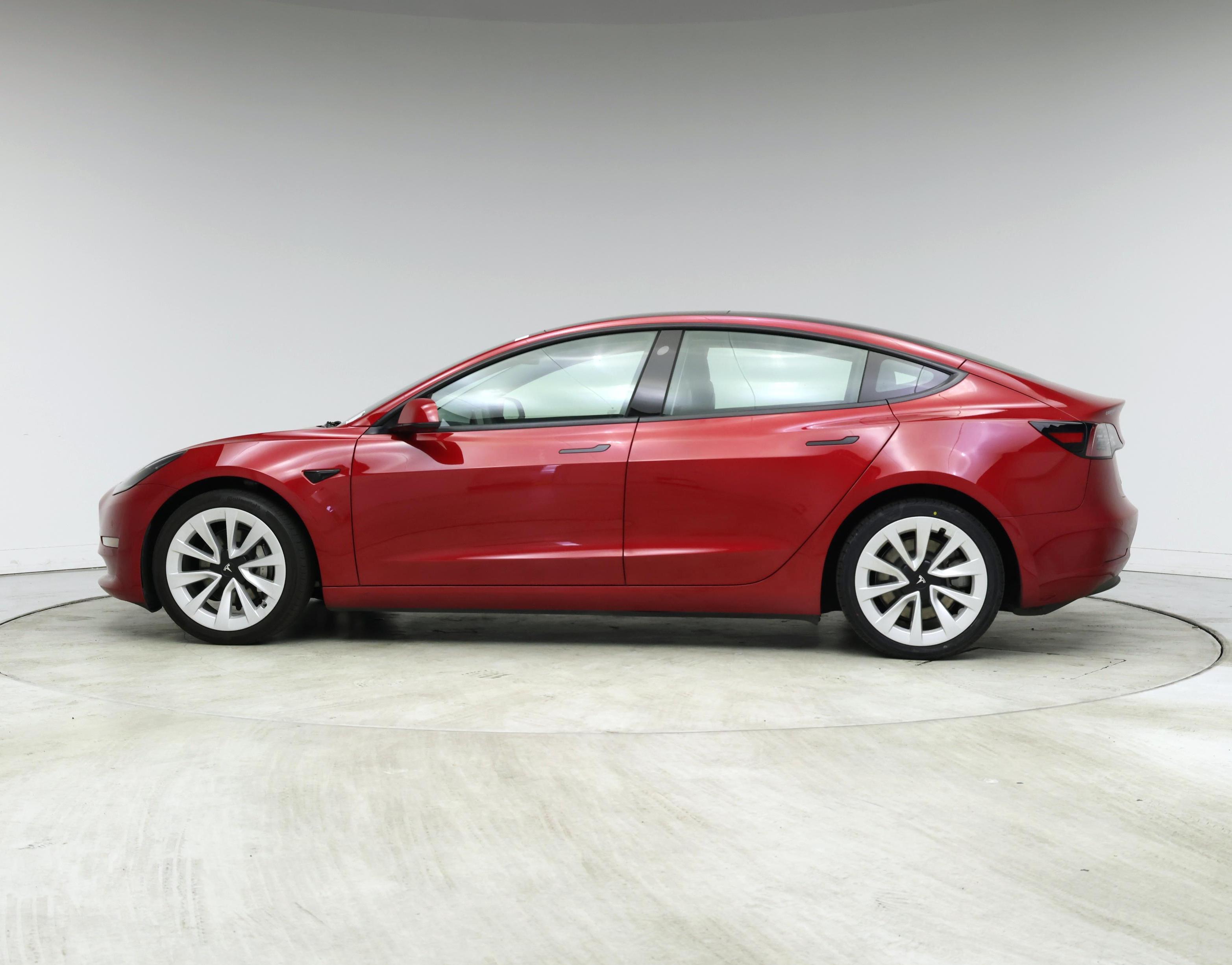 Thumbnail: 2022 Tesla Model 3 - 3