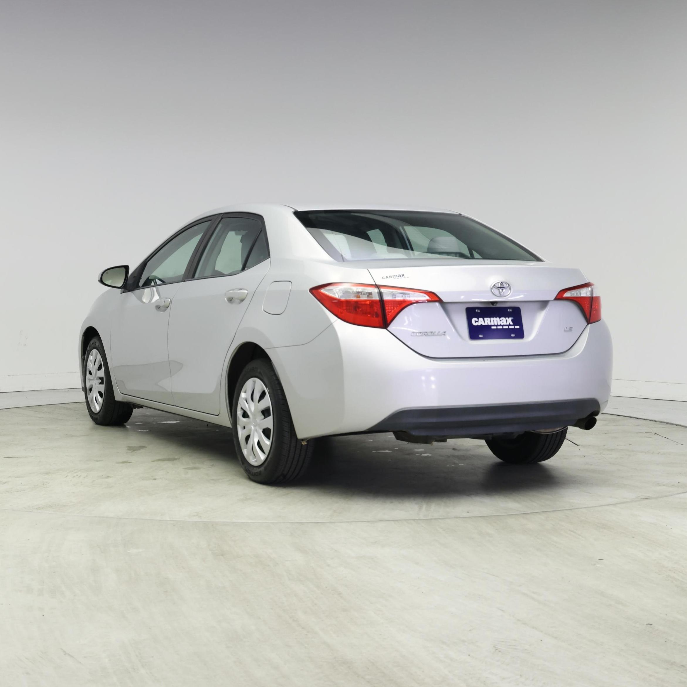 Thumbnail: 2015 Toyota Corolla - 2