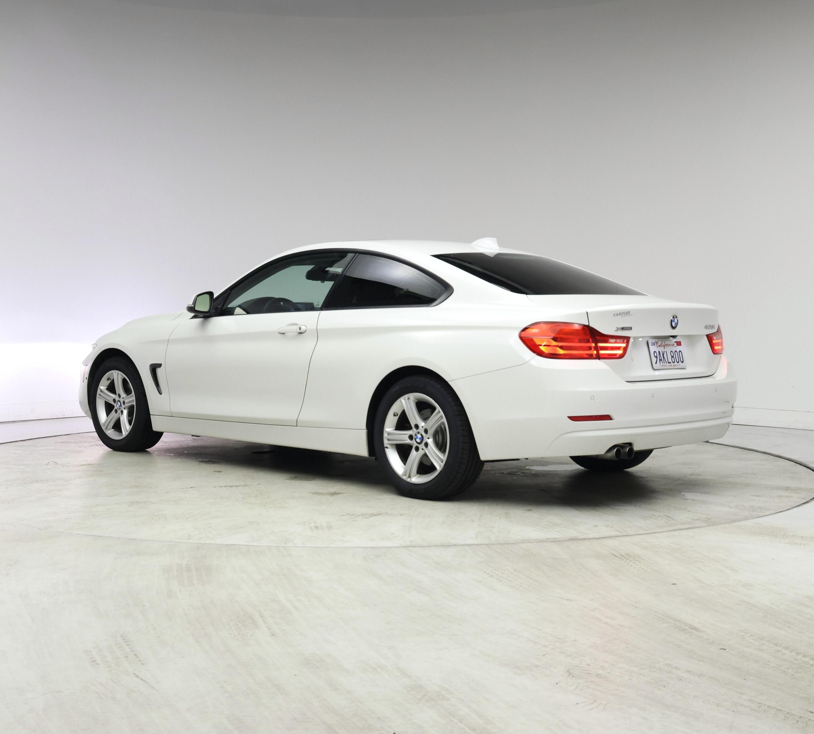Thumbnail: 2015 BMW 4 Series - 2