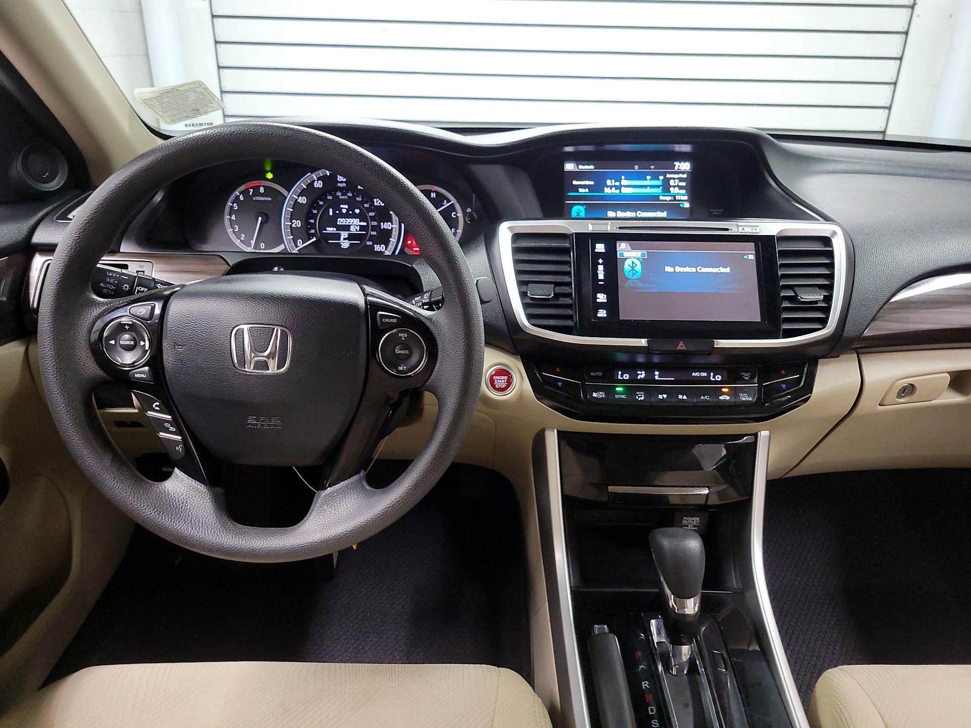 Thumbnail: 2016 Honda Accord - 9