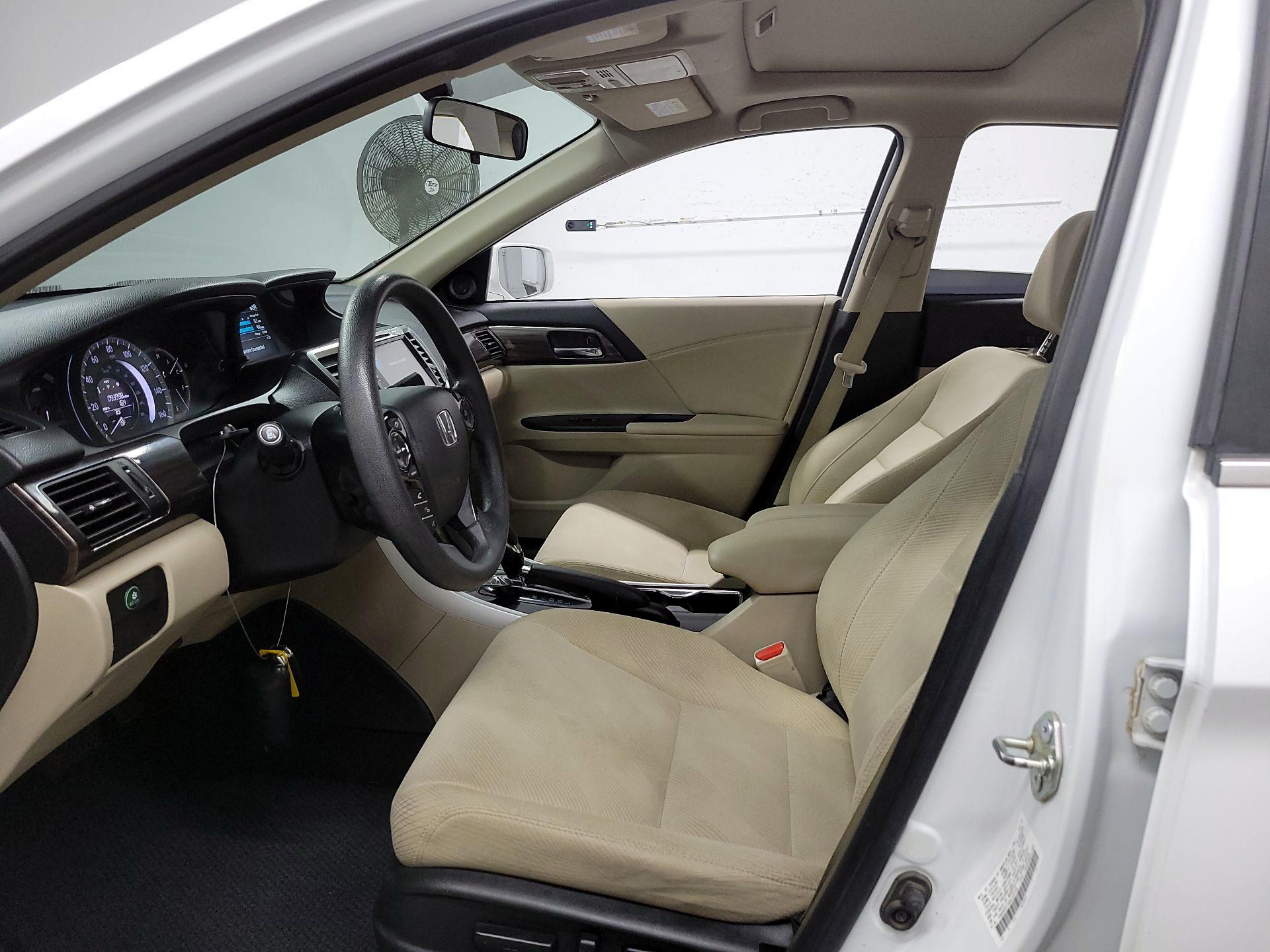 Thumbnail: 2016 Honda Accord - 11