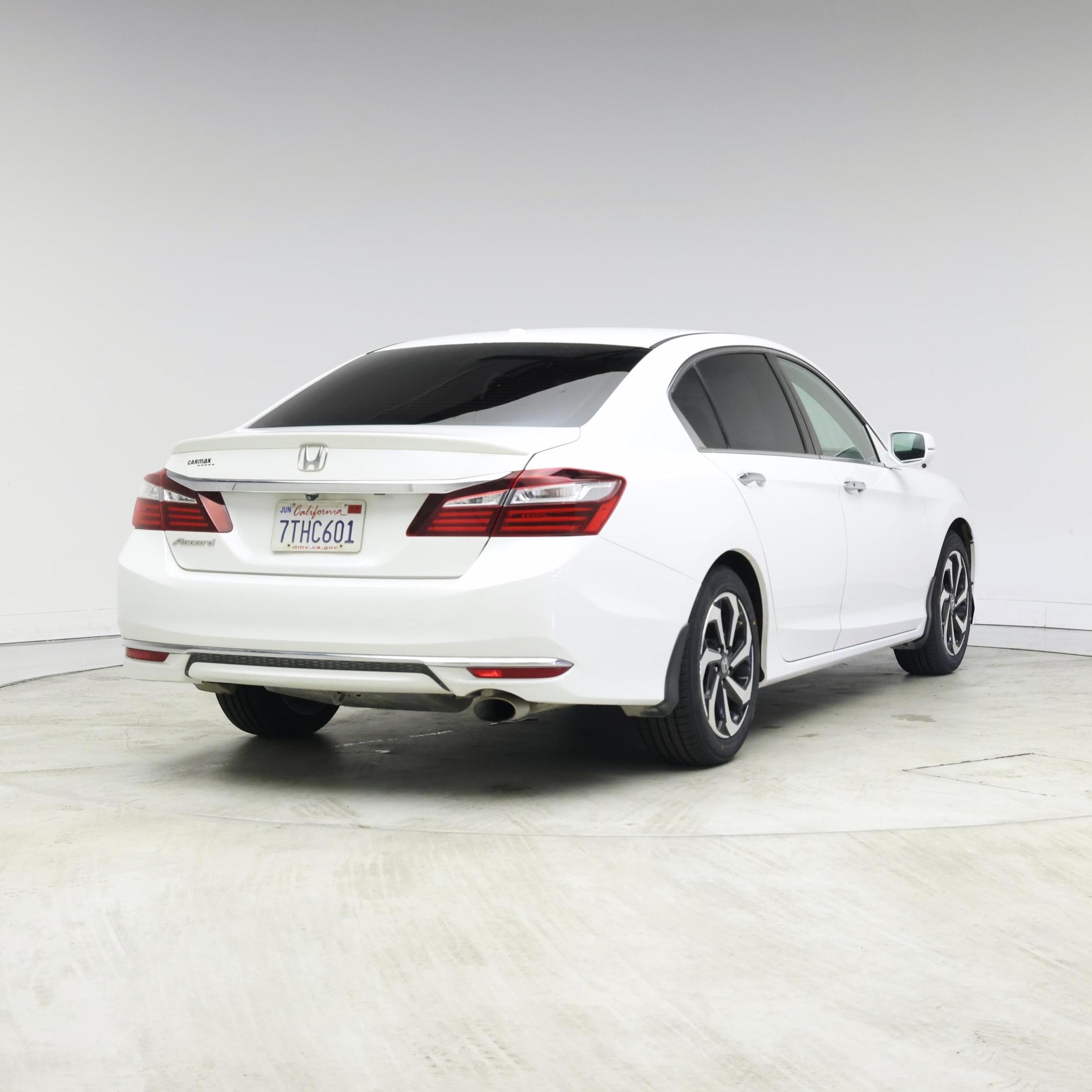 Thumbnail: 2016 Honda Accord - 8