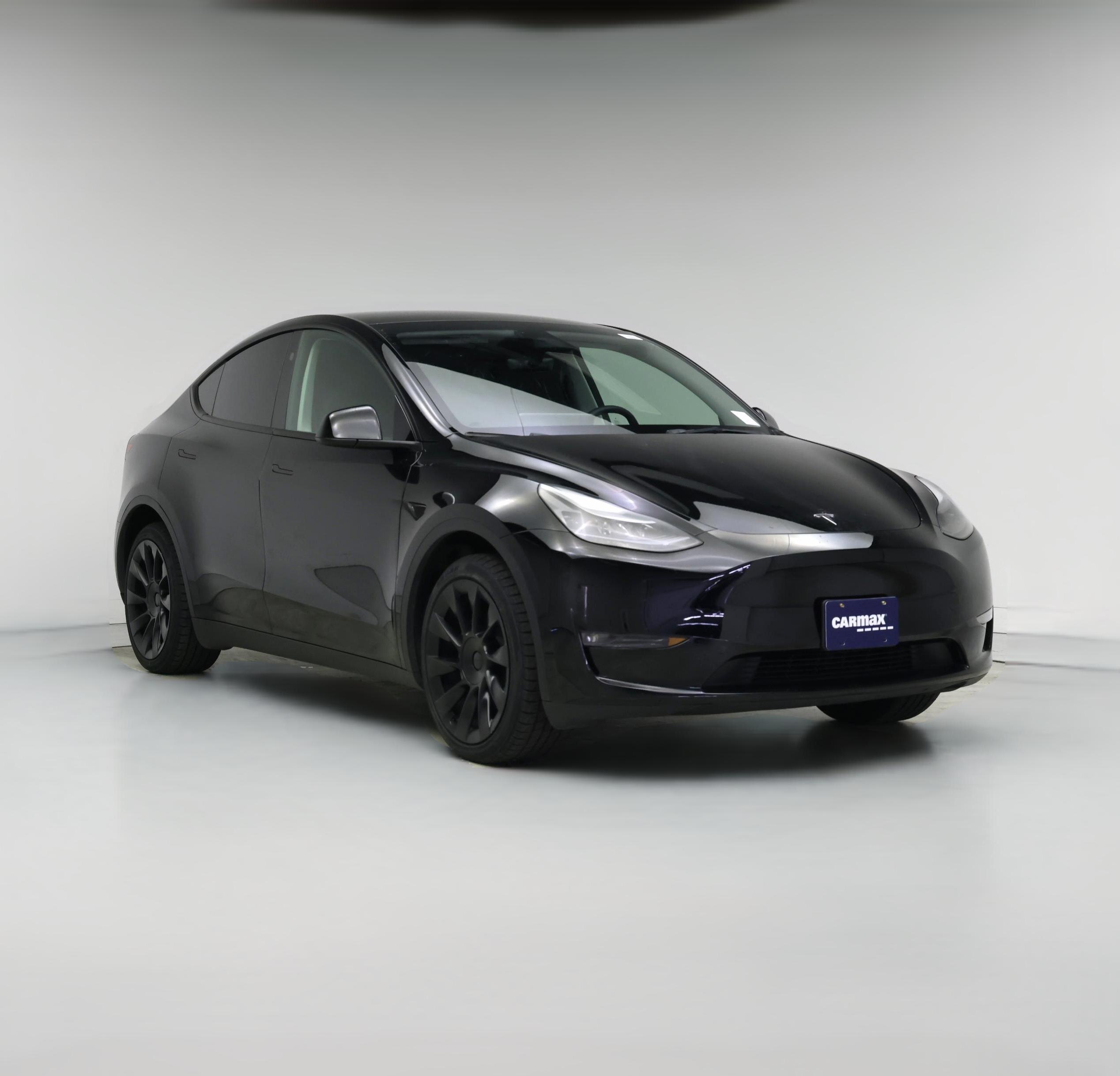 Thumbnail: 2023 Tesla Model Y - 1