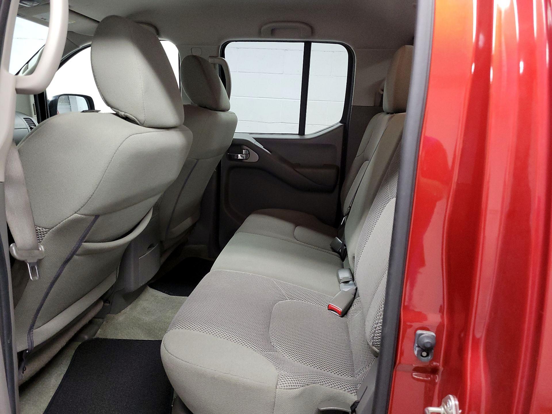 Thumbnail: 2018 Nissan Frontier - 17