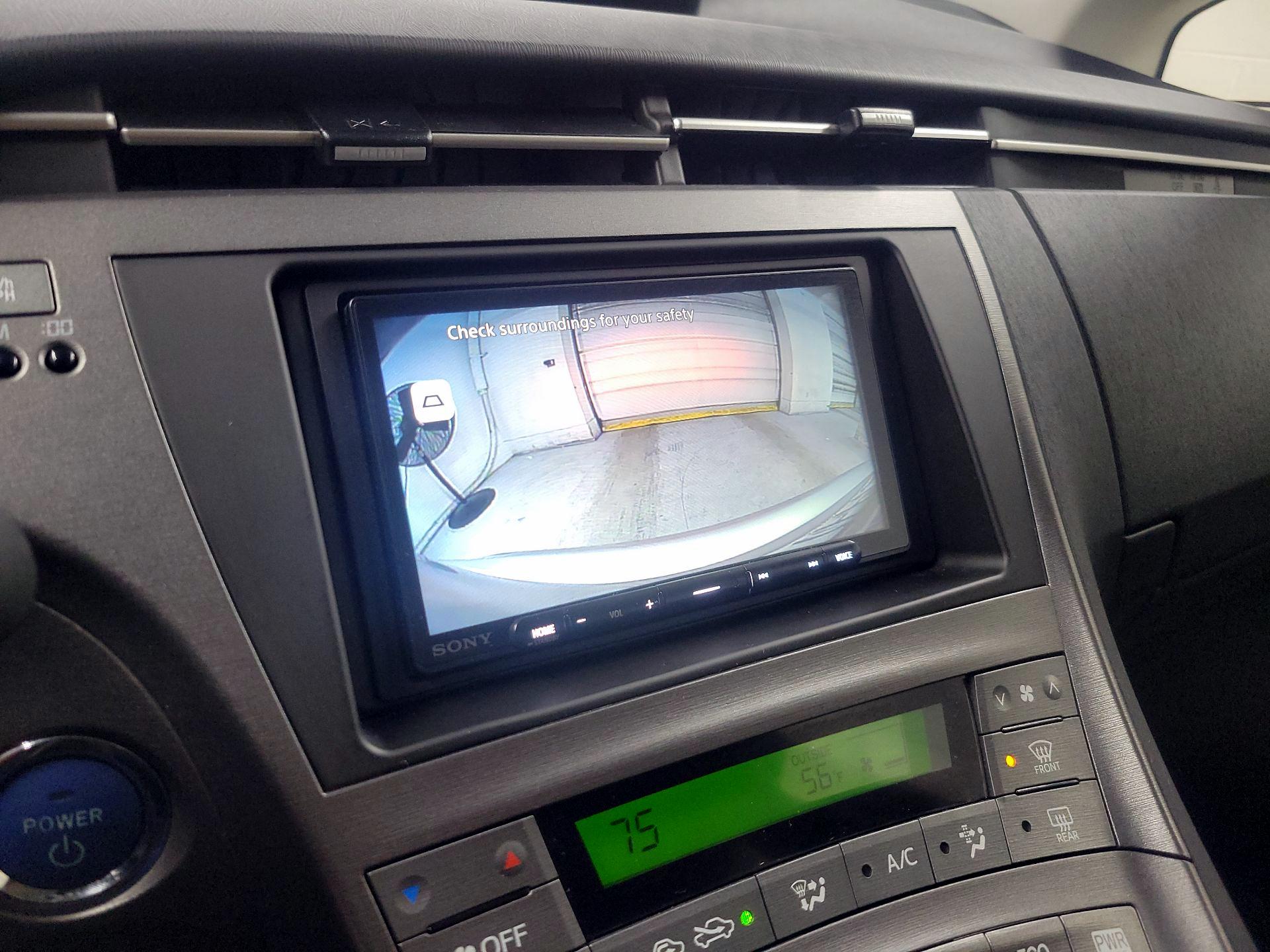 Thumbnail: 2014 Toyota Prius - 13