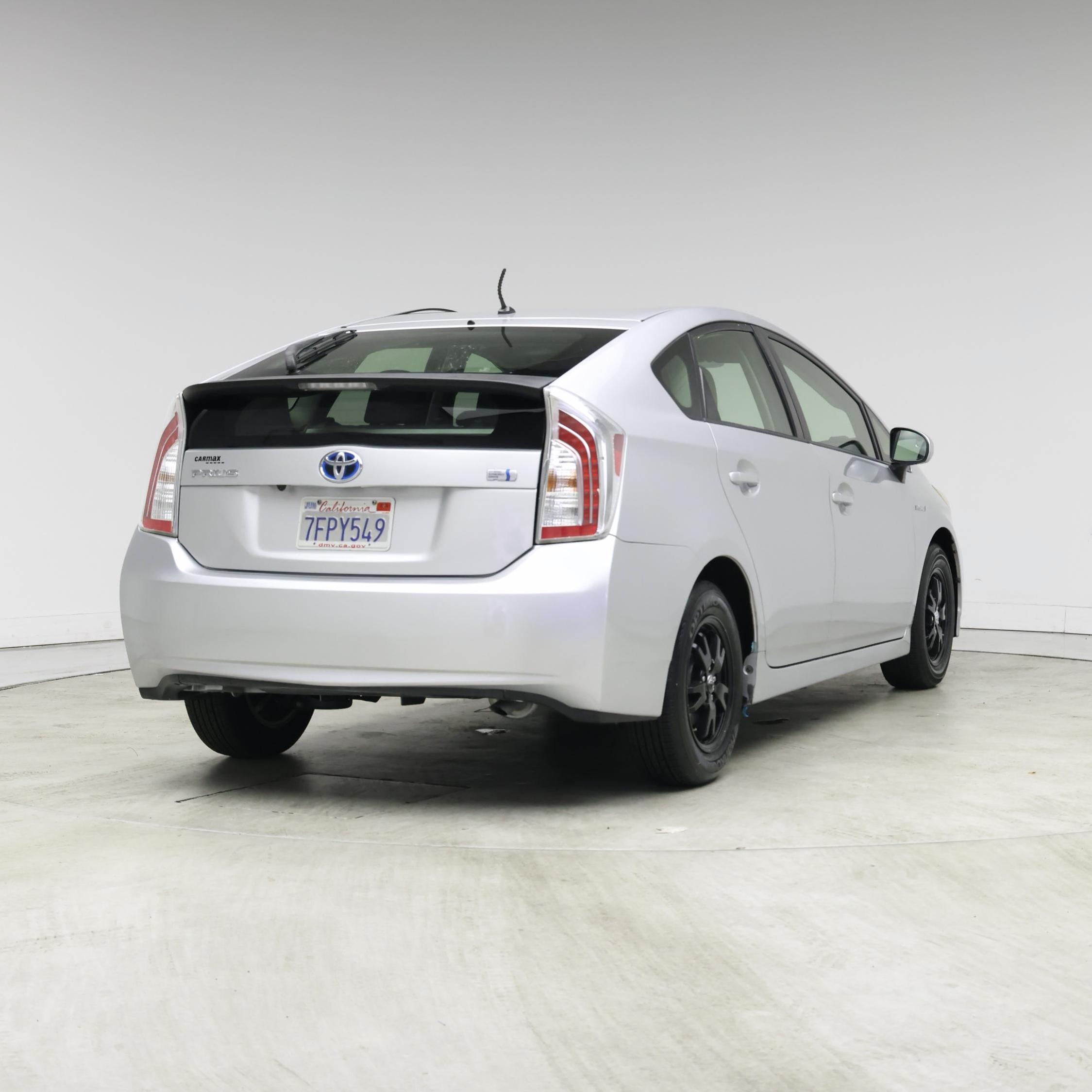 Thumbnail: 2014 Toyota Prius - 8