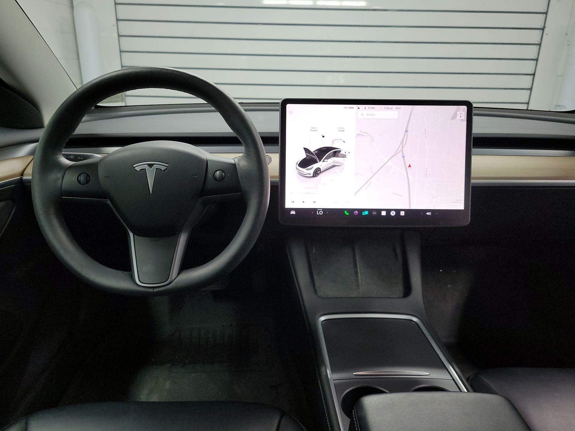 Thumbnail: 2023 Tesla Model 3 - 9