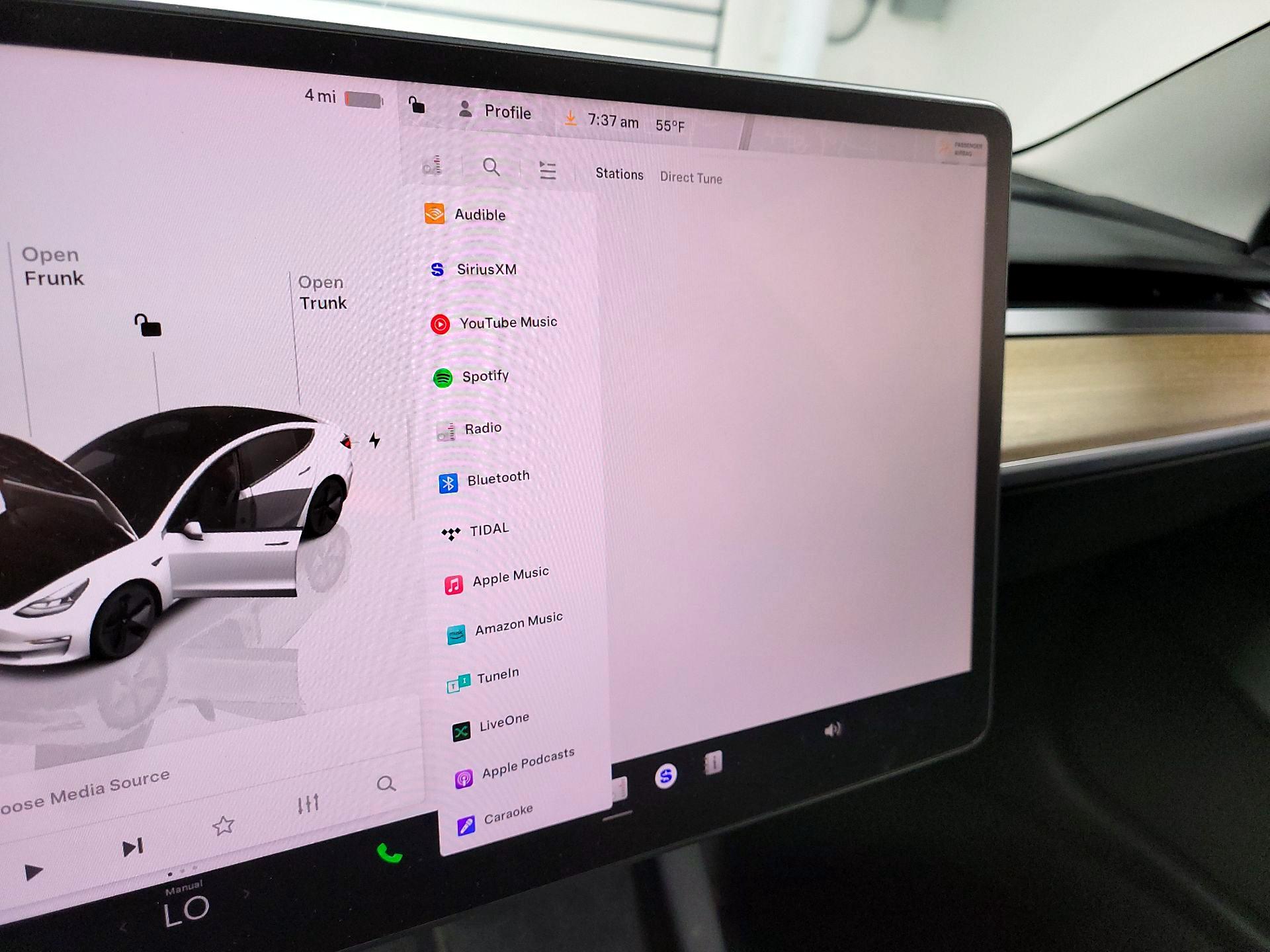 Thumbnail: 2023 Tesla Model 3 - 15