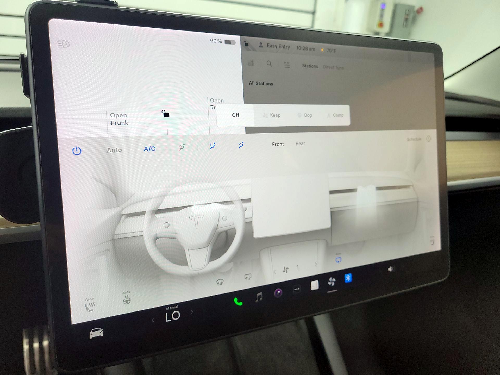Thumbnail: 2022 Tesla Model 3 - 15