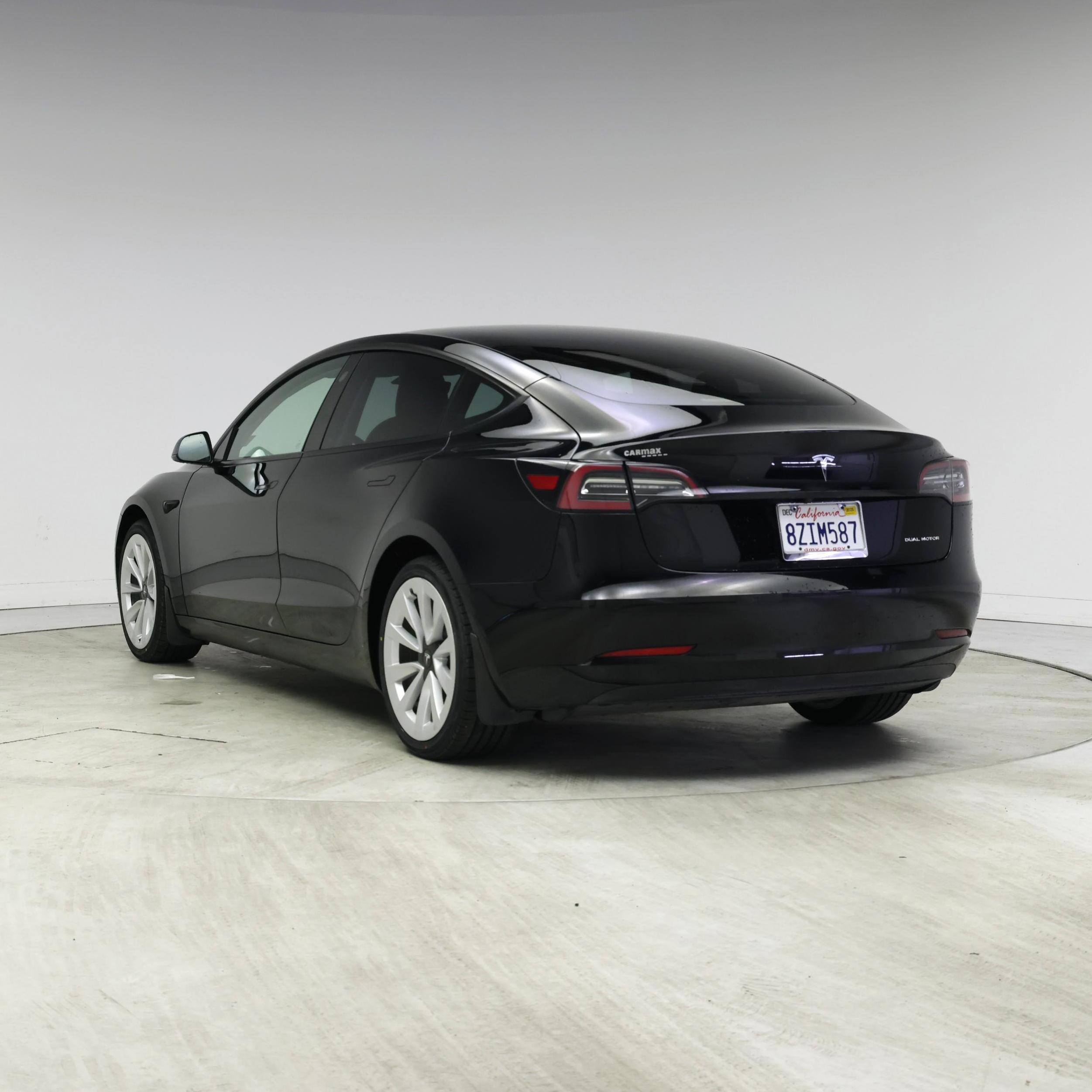 Thumbnail: 2022 Tesla Model 3 - 2