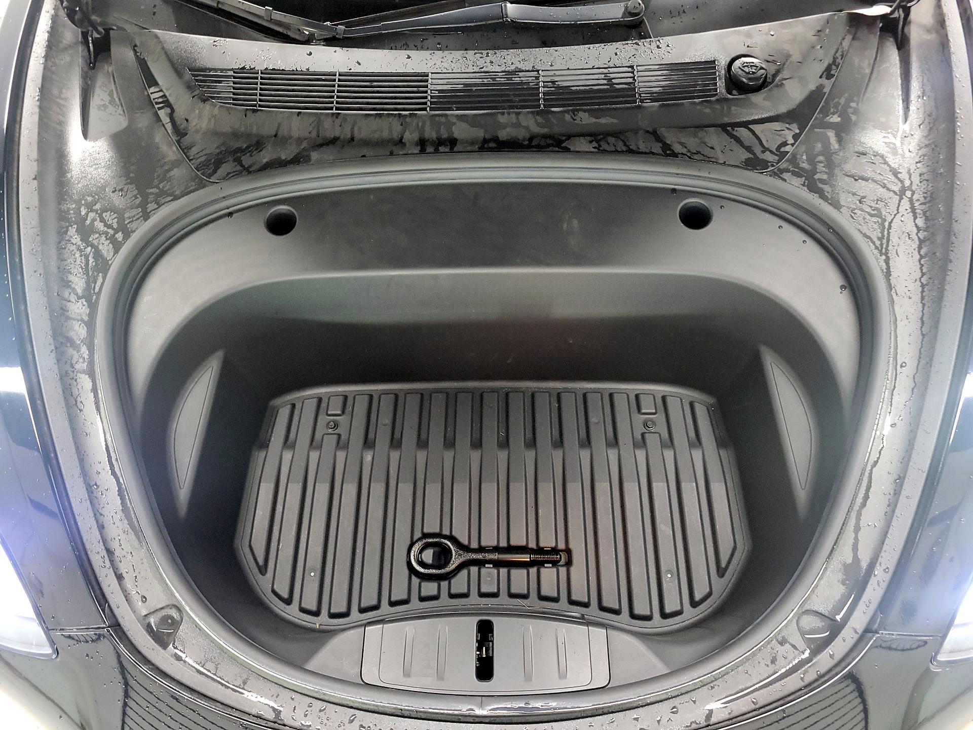 Thumbnail: 2022 Tesla Model 3 - 19