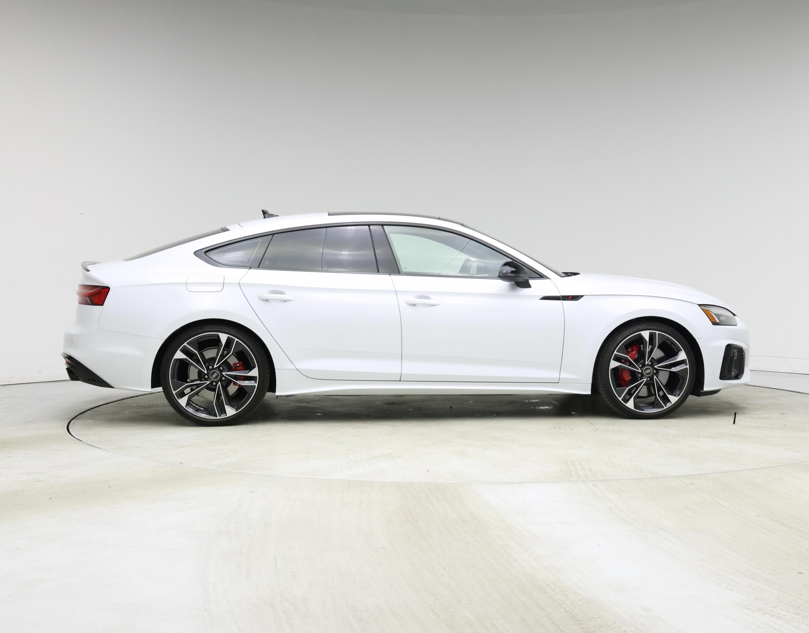 Thumbnail: 2025 Audi S5 - 7