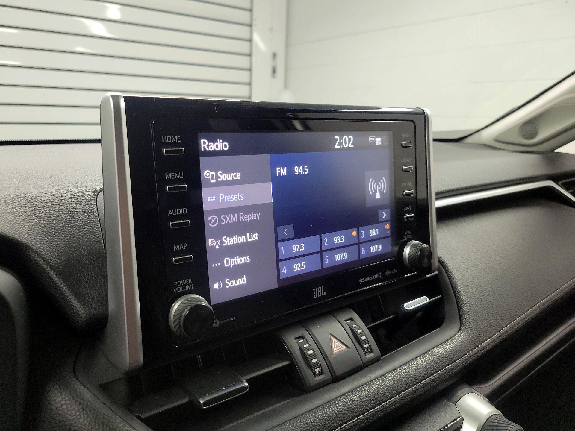 Thumbnail: 2021 Toyota RAV4 - 15